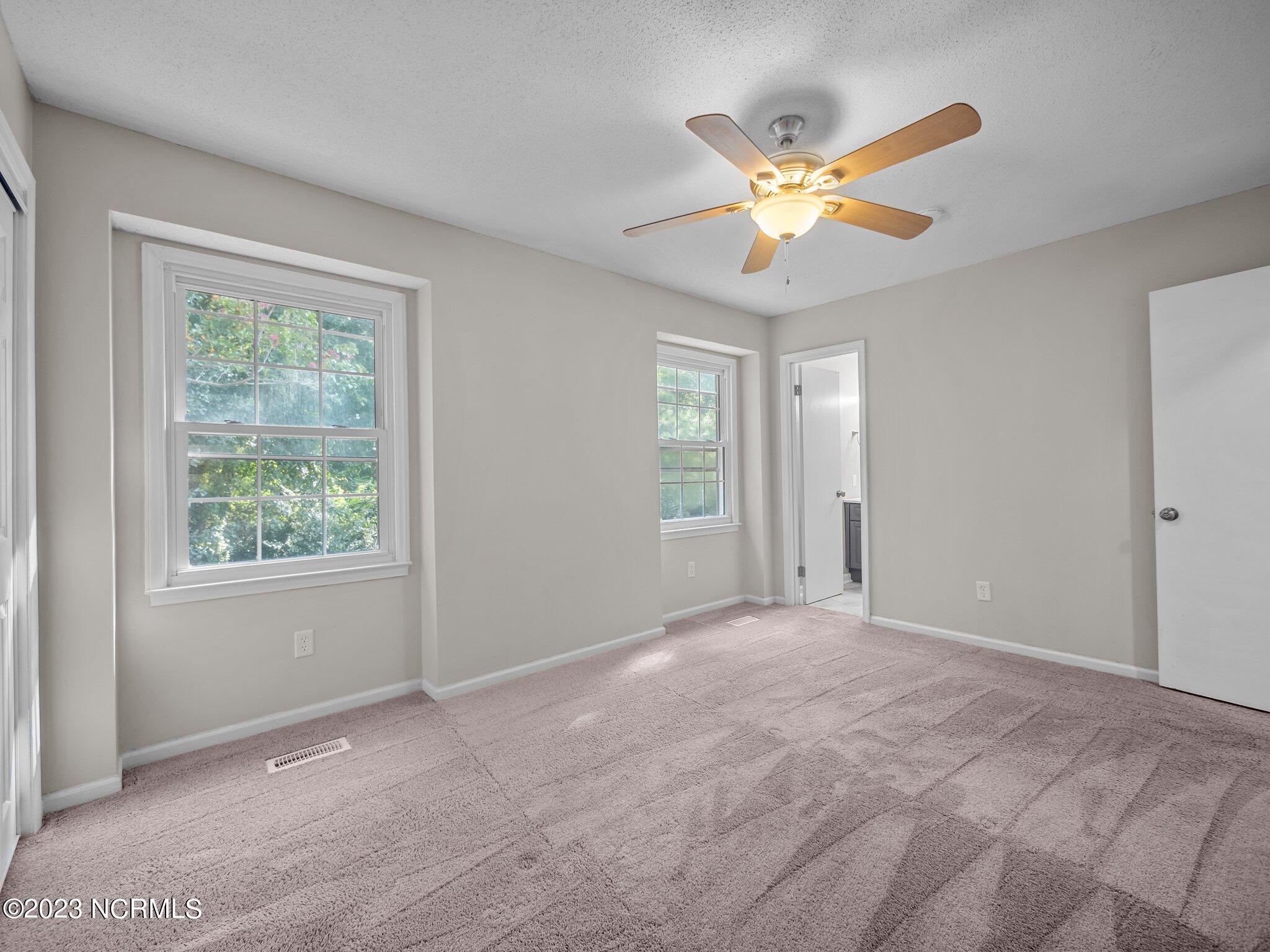 115 Meadowview Court