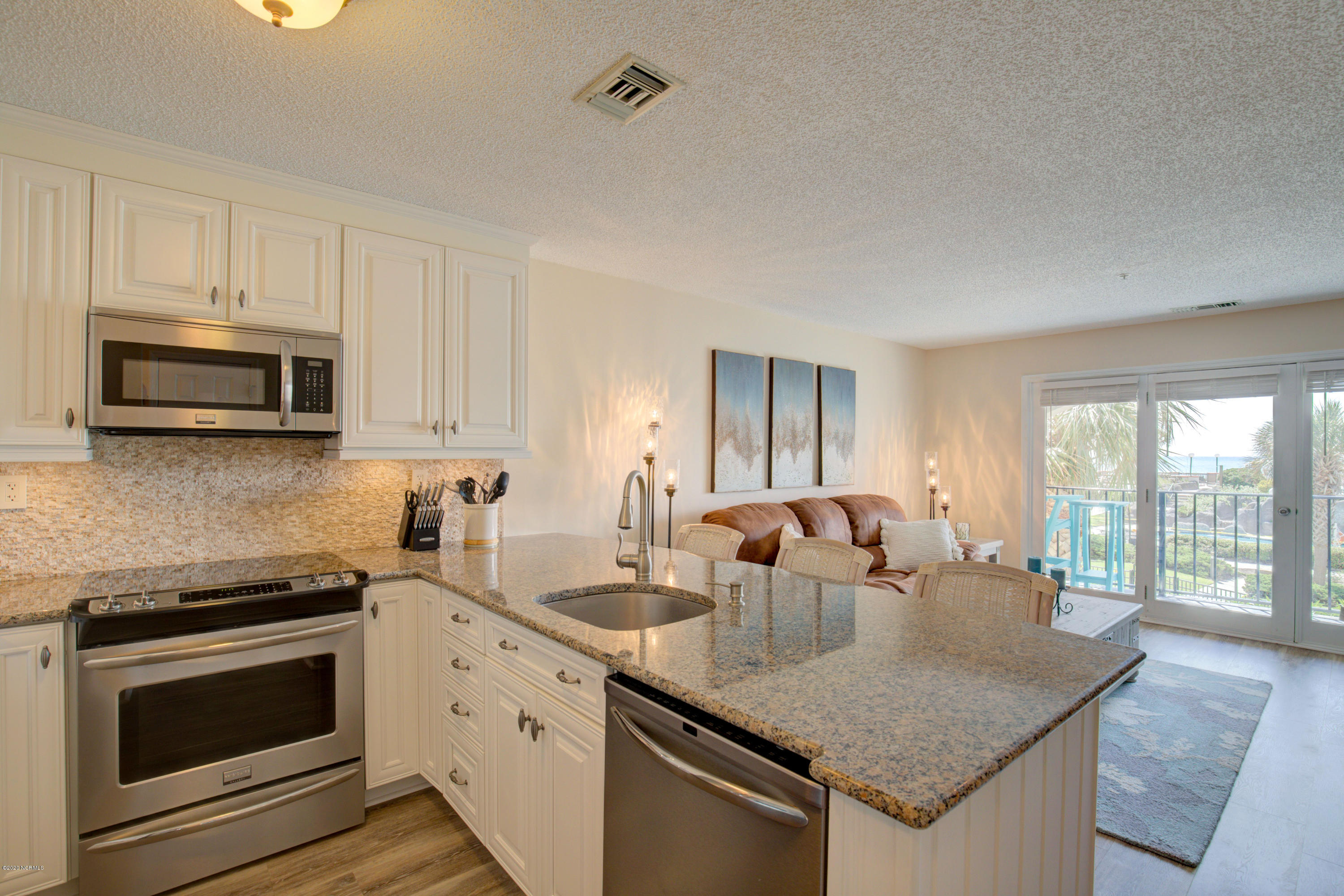 790 New River Inlet Road Unit: Unit 102b