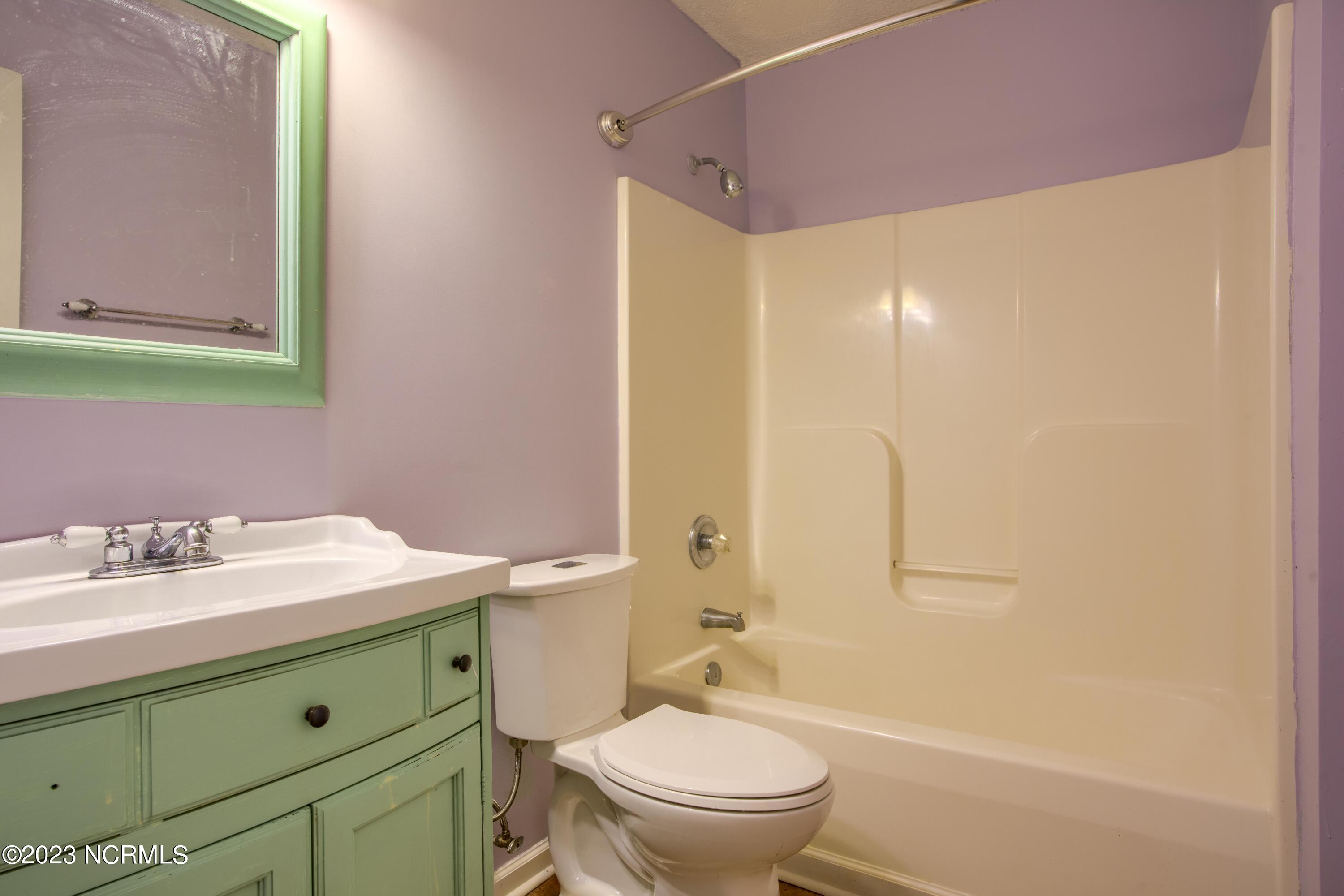 6306 Standsberry Lane