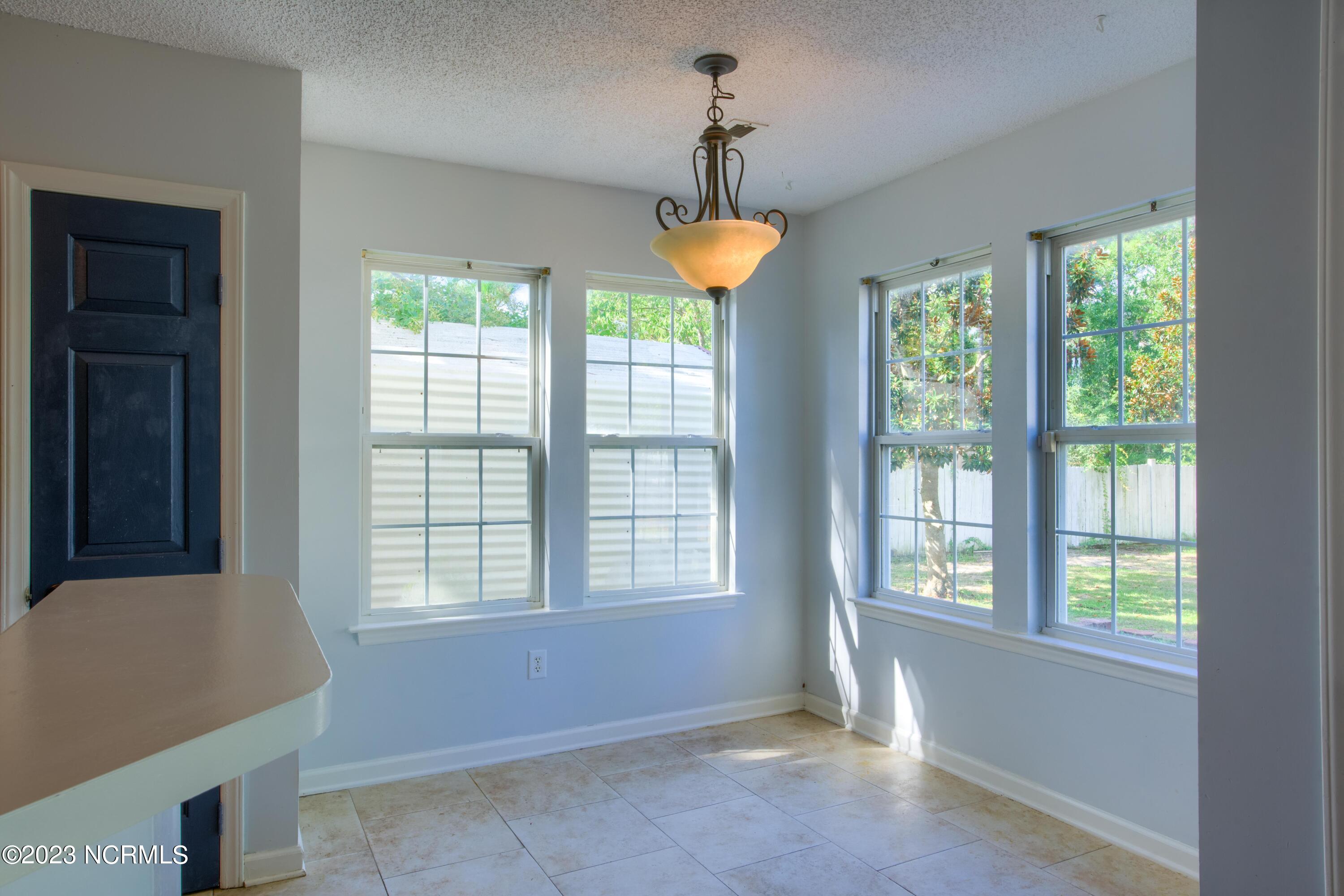 6306 Standsberry Lane