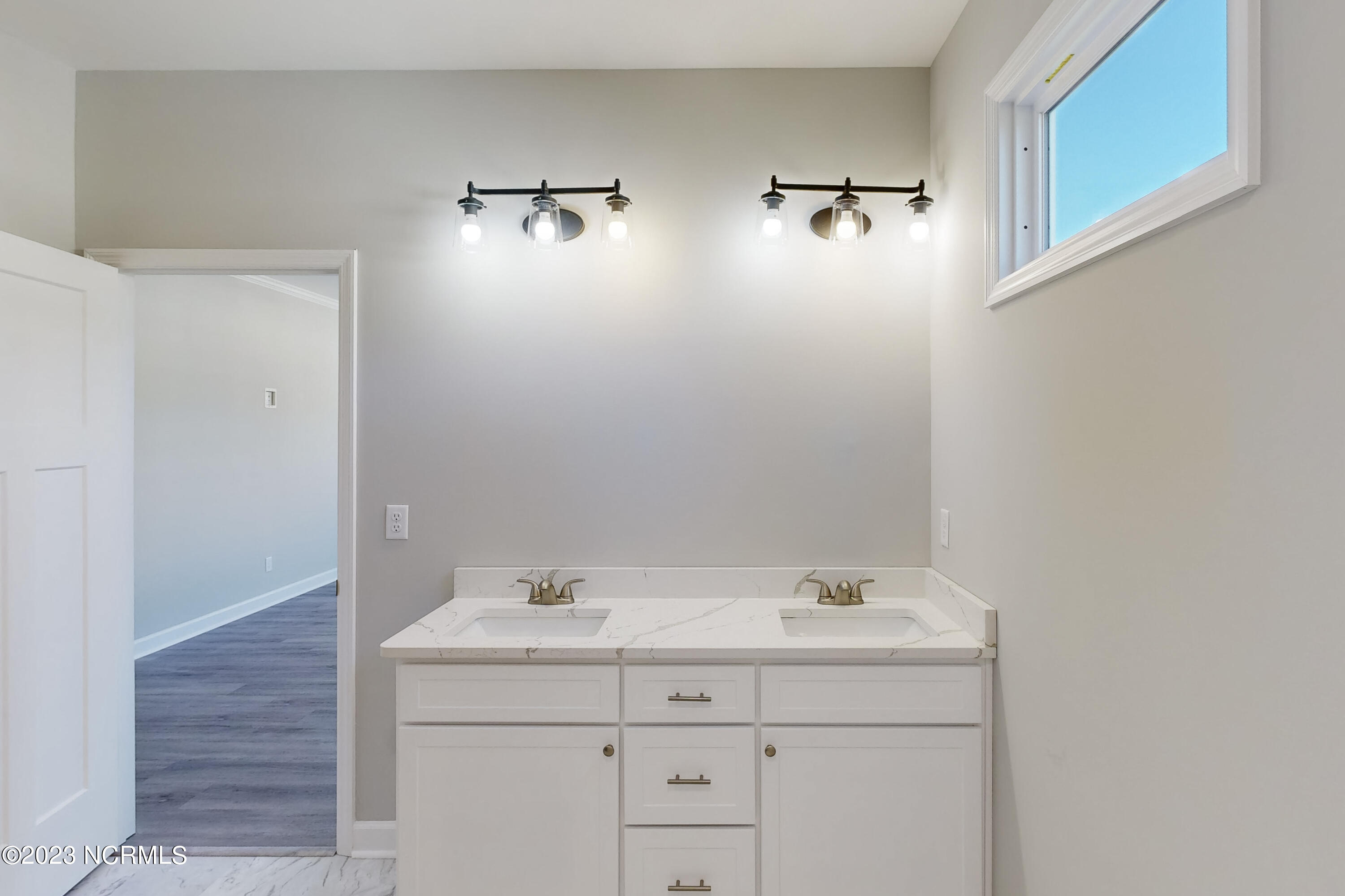 105 Singleton Street Street