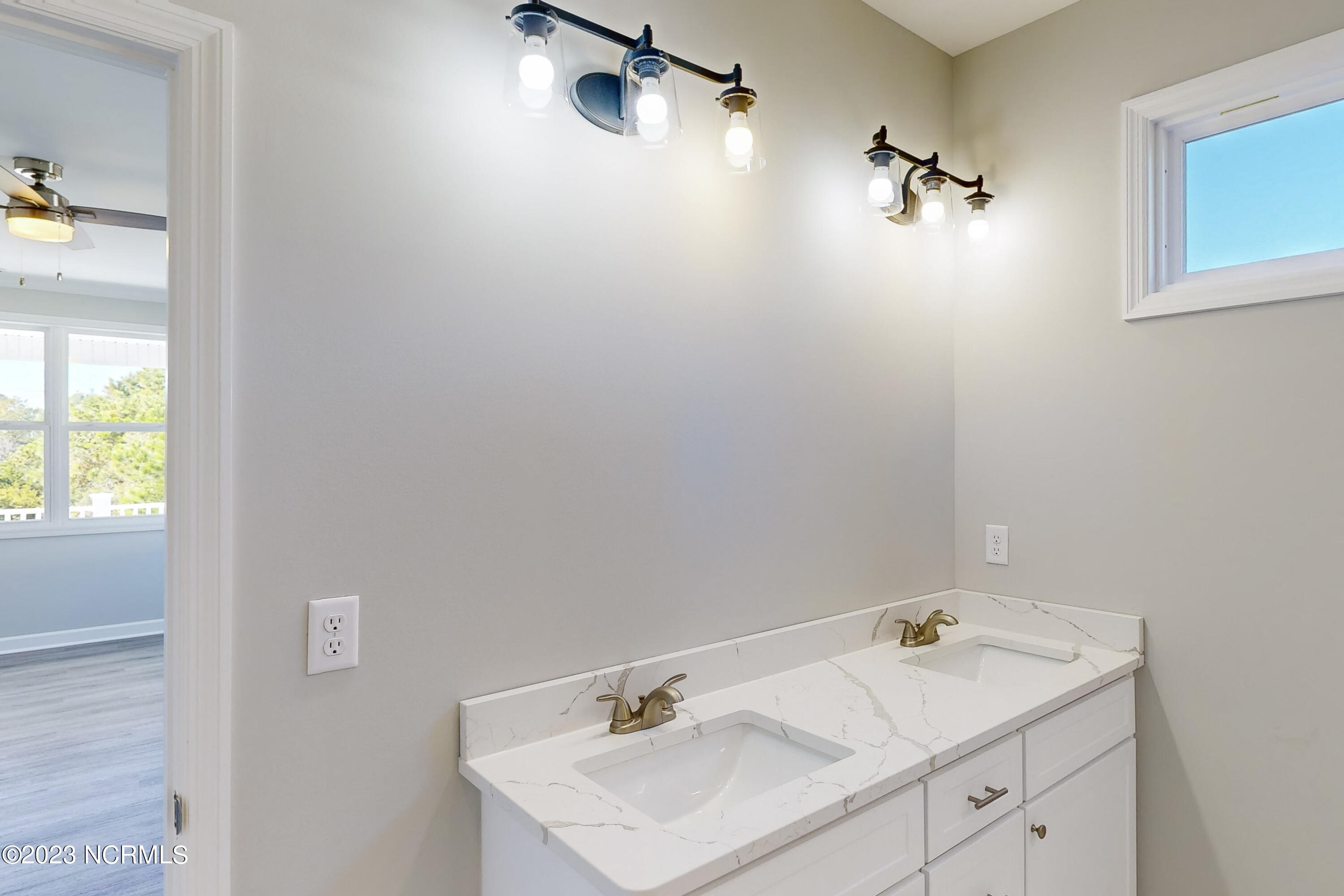 105 Singleton Street Street