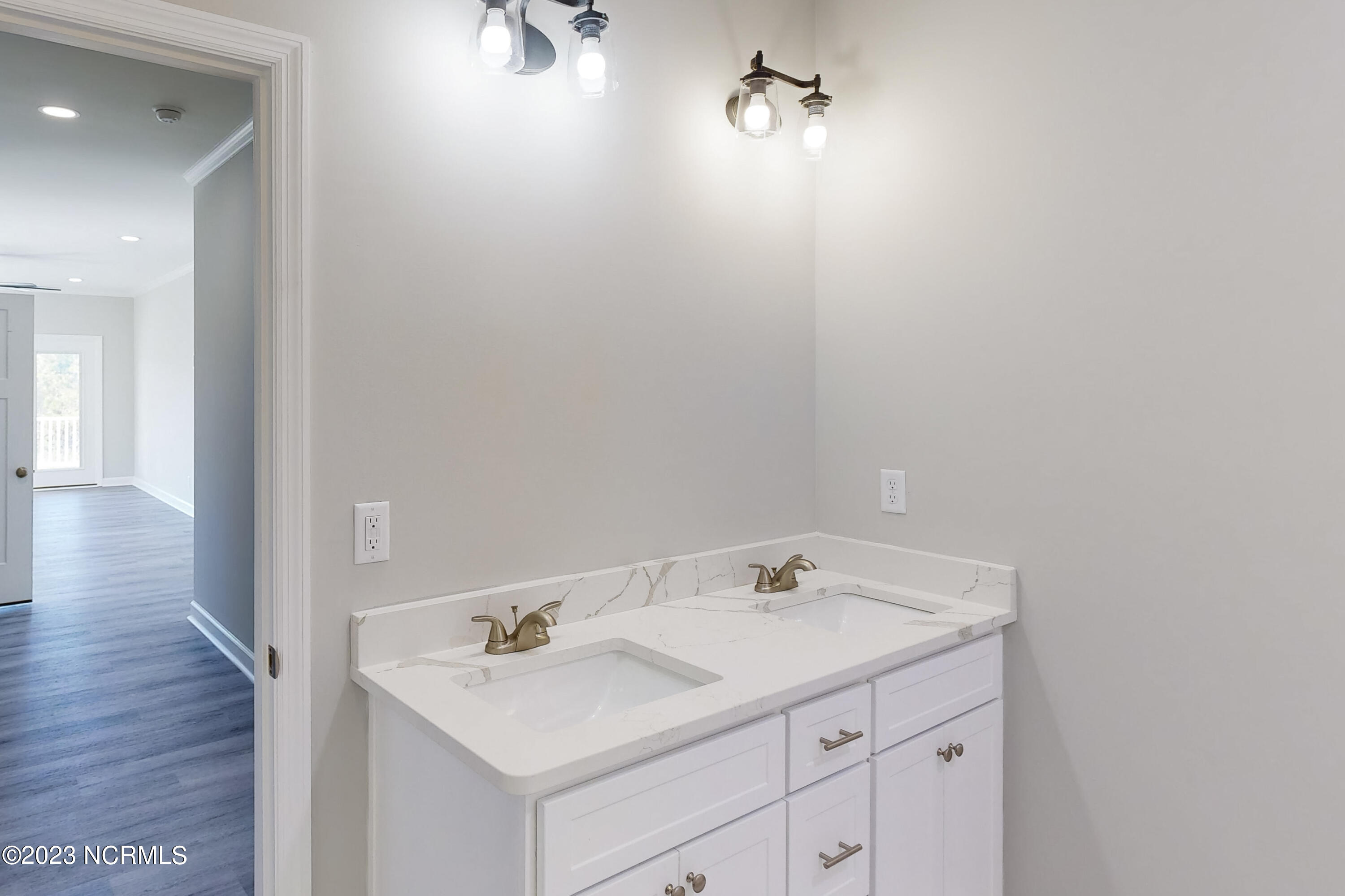 105 Singleton Street Street