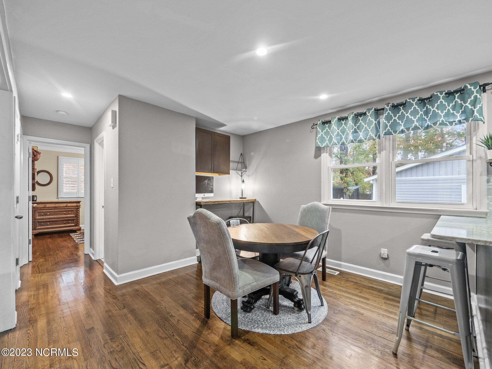 620 Shadowwood Drive