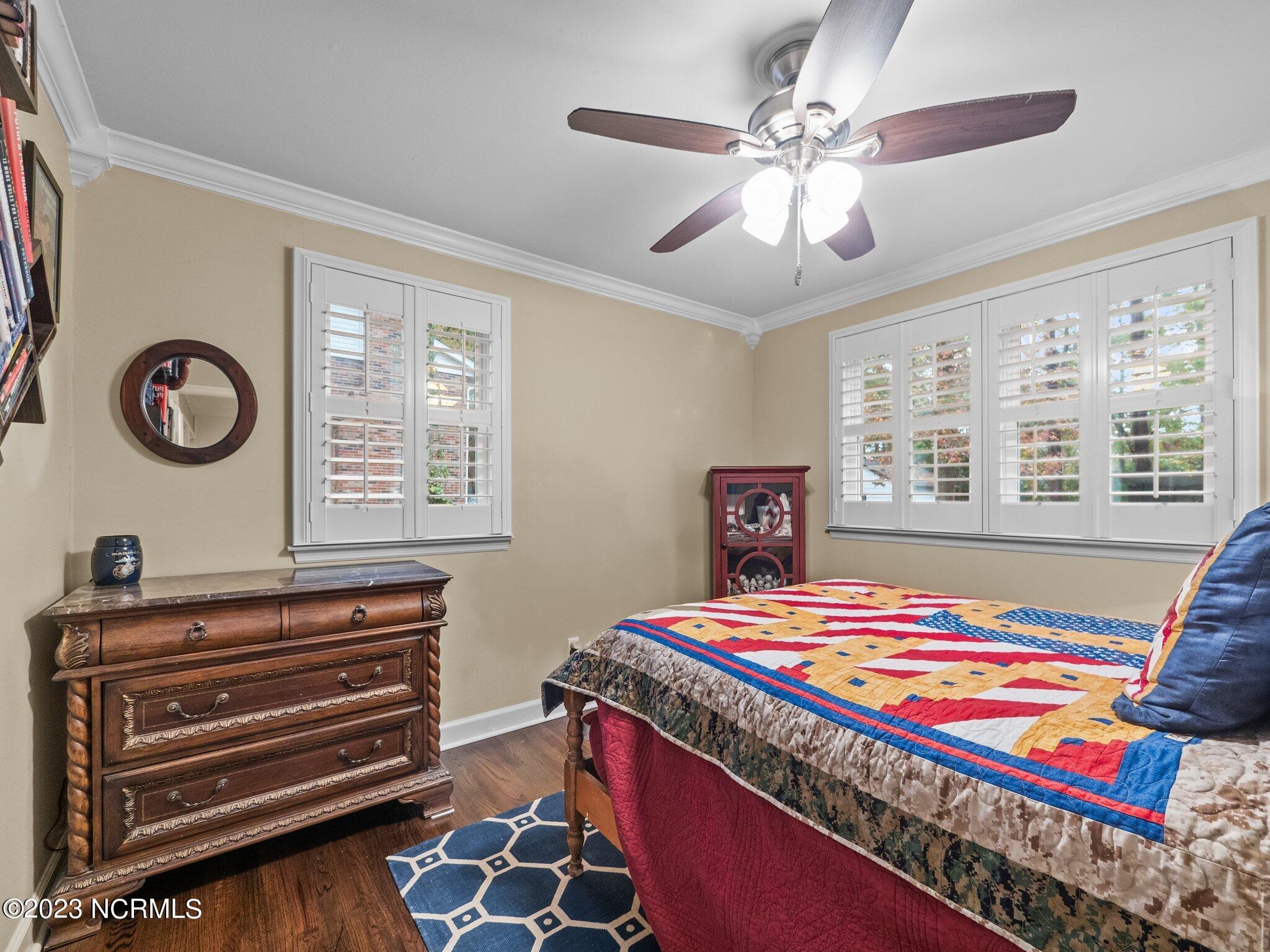 620 Shadowwood Drive