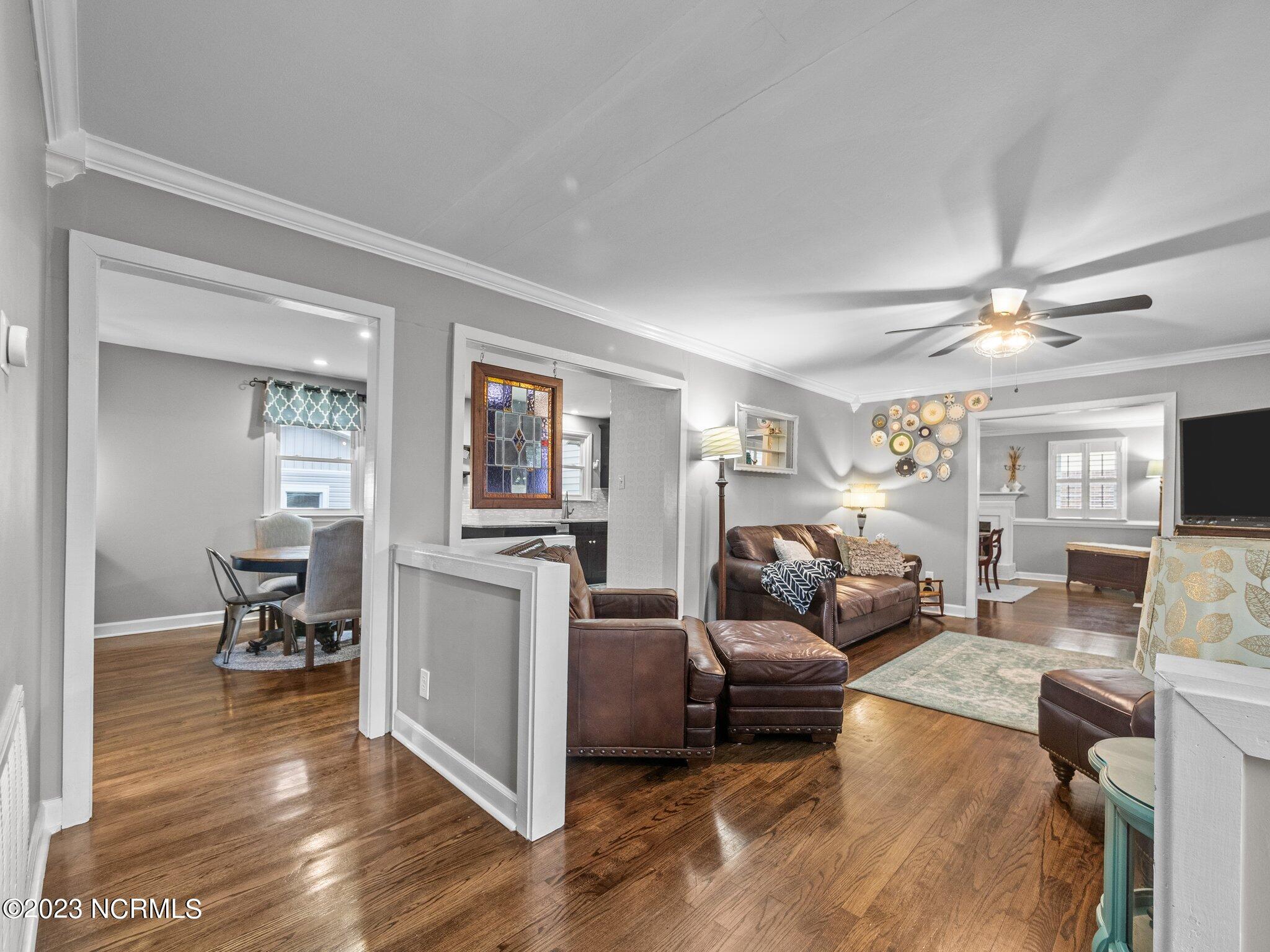 620 Shadowwood Drive