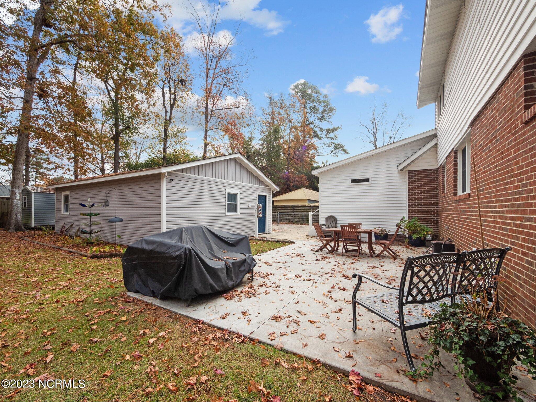 620 Shadowwood Drive