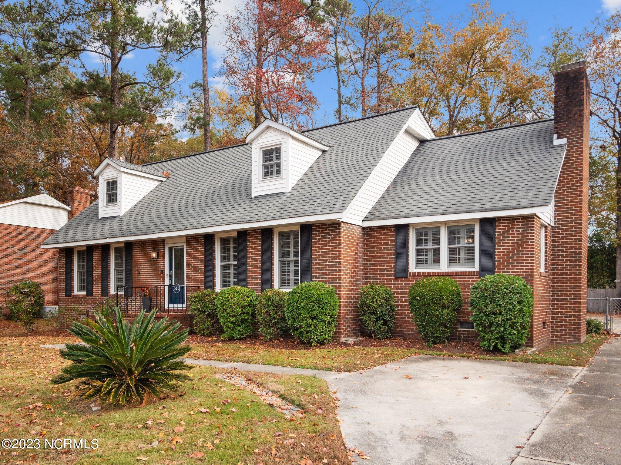 620 Shadowwood Drive