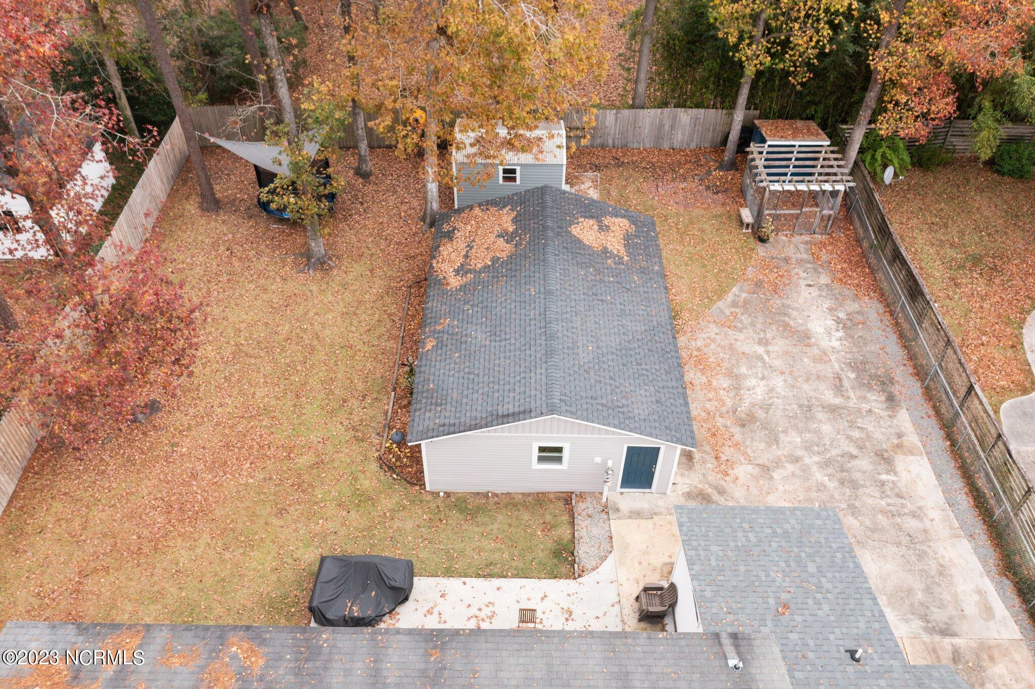 620 Shadowwood Drive