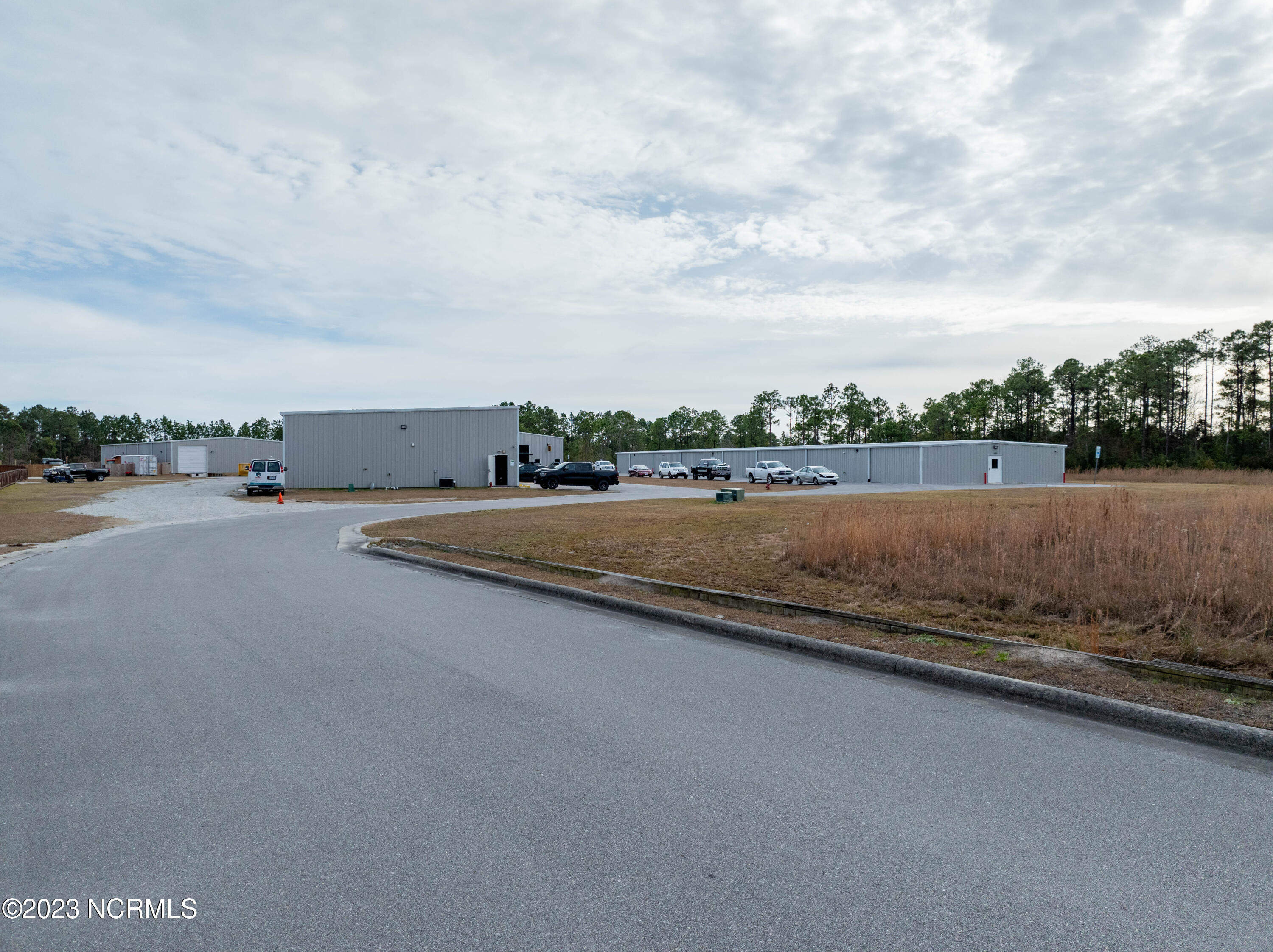 115 Commercial Lane
