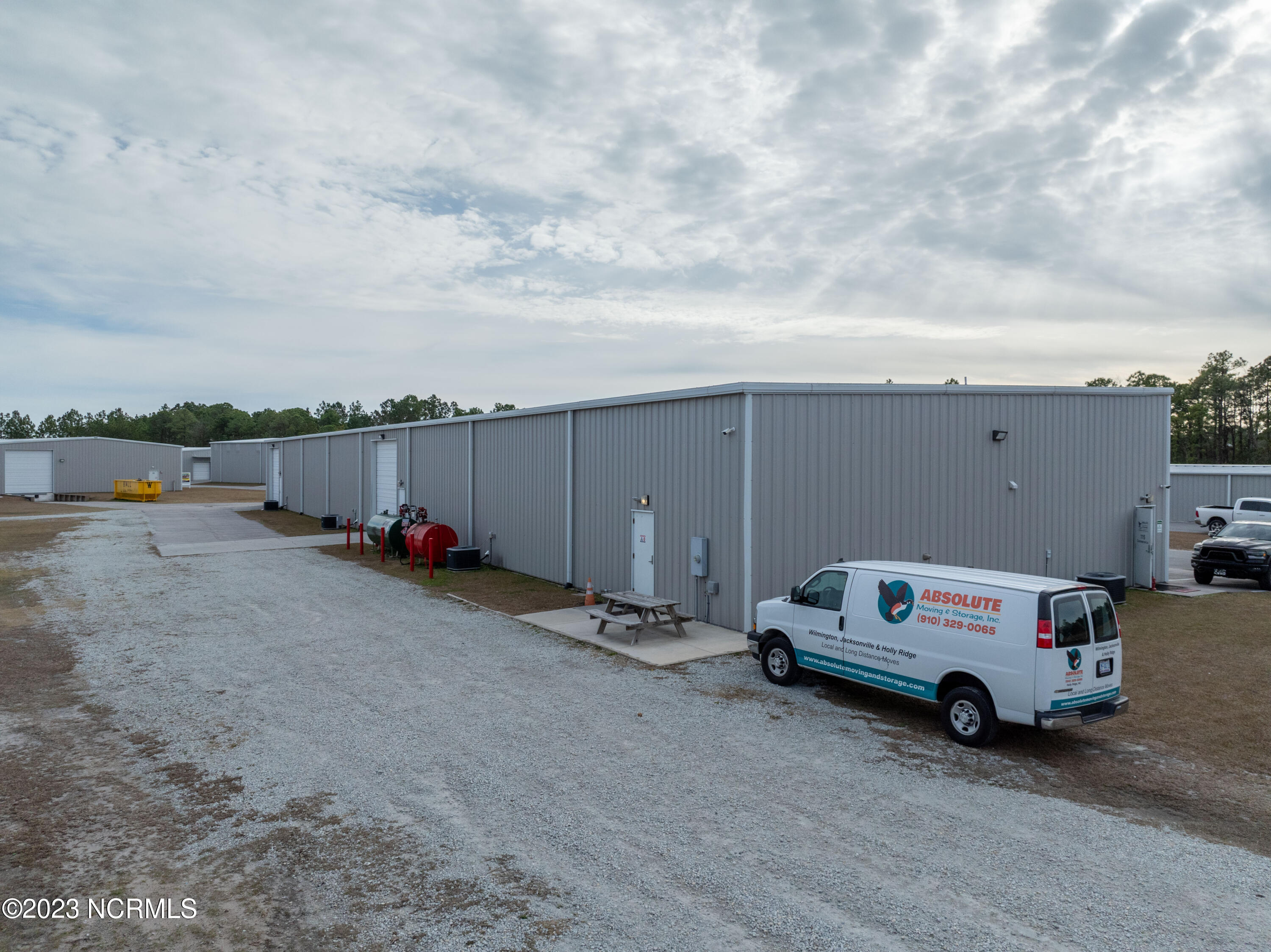 115 Commercial Lane