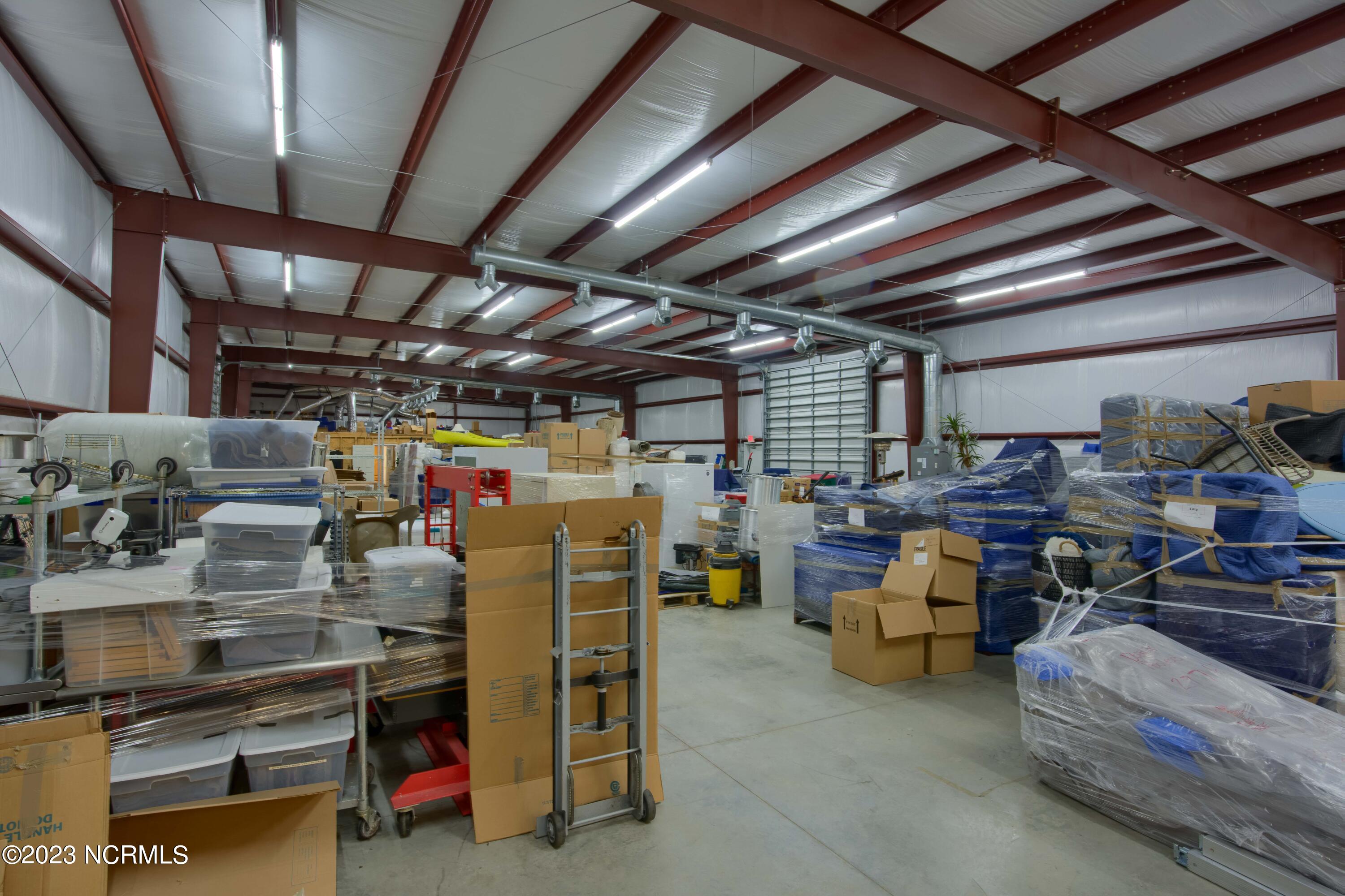 115 Commercial Lane