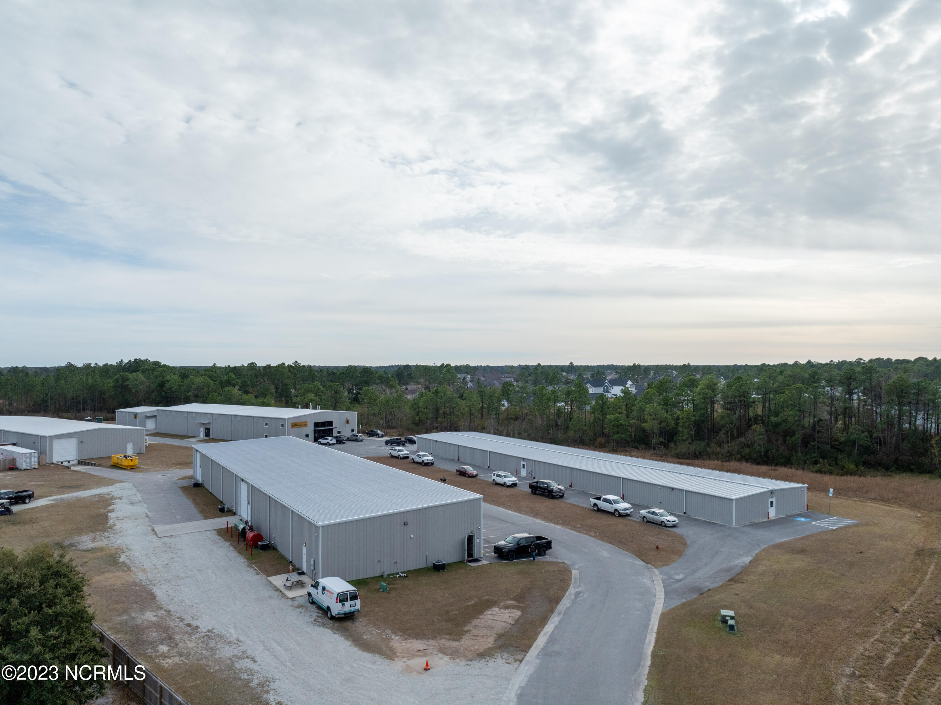 115 Commercial Lane