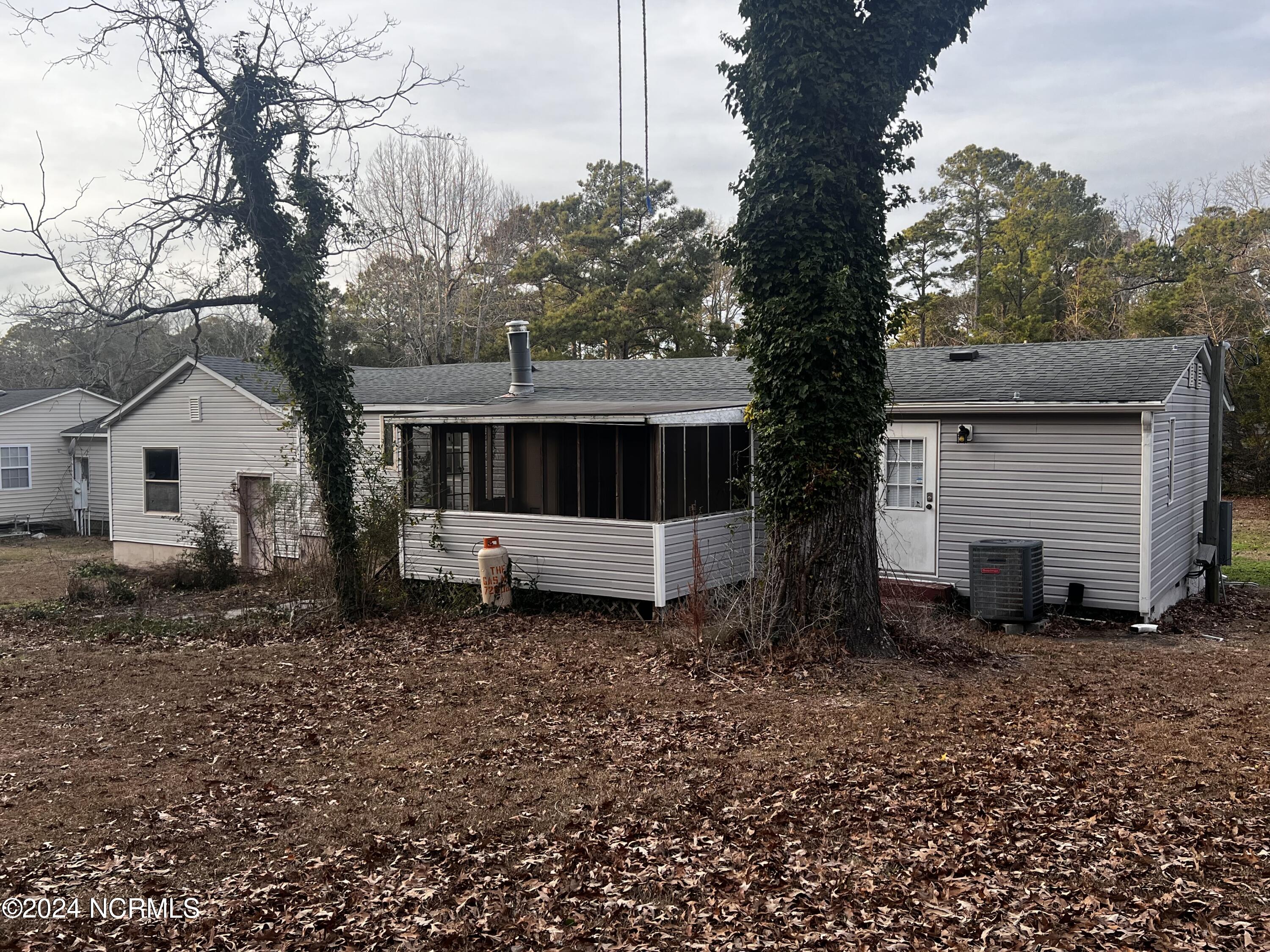 203 Hidden Bay Drive