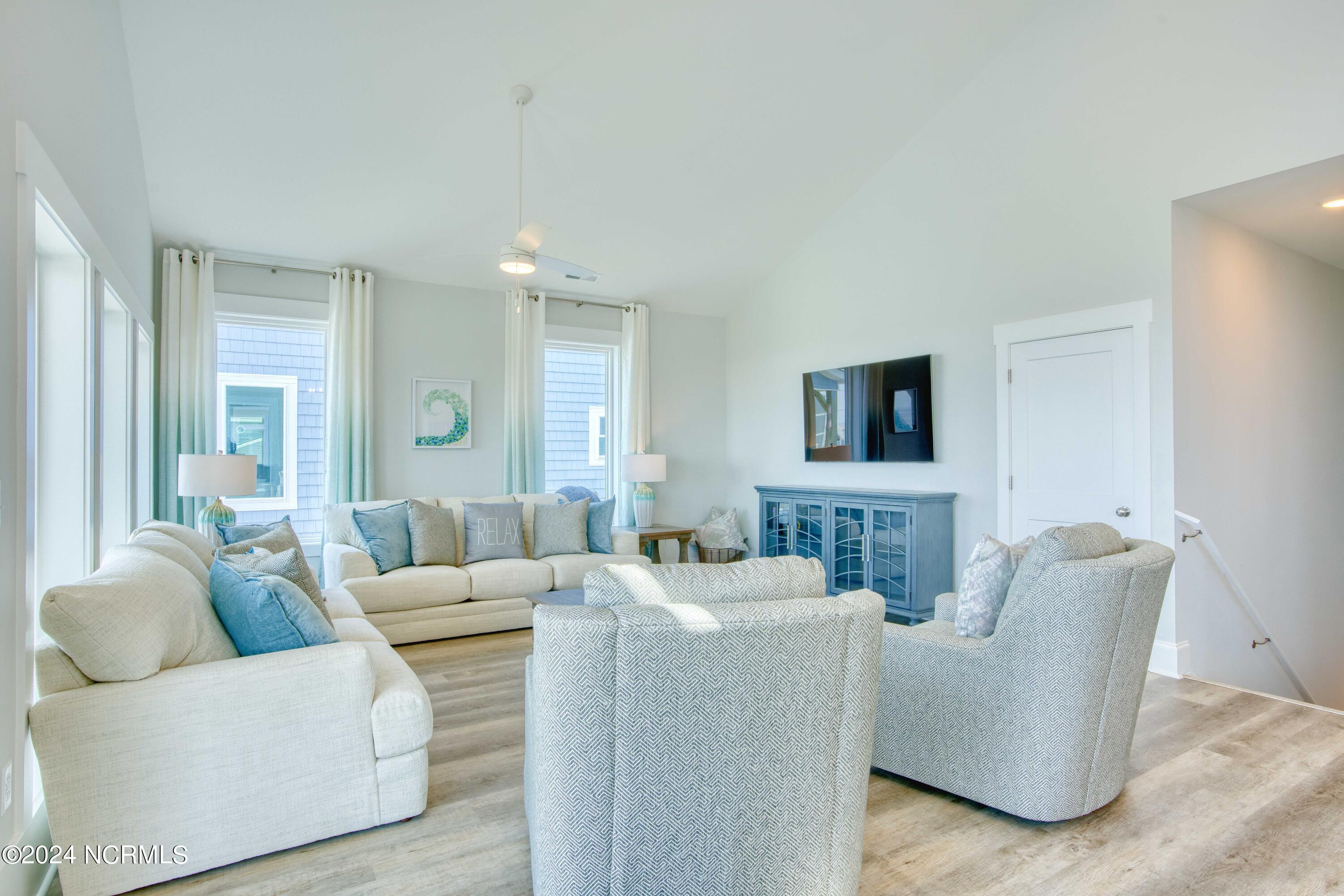 1431 New River Inlet Road