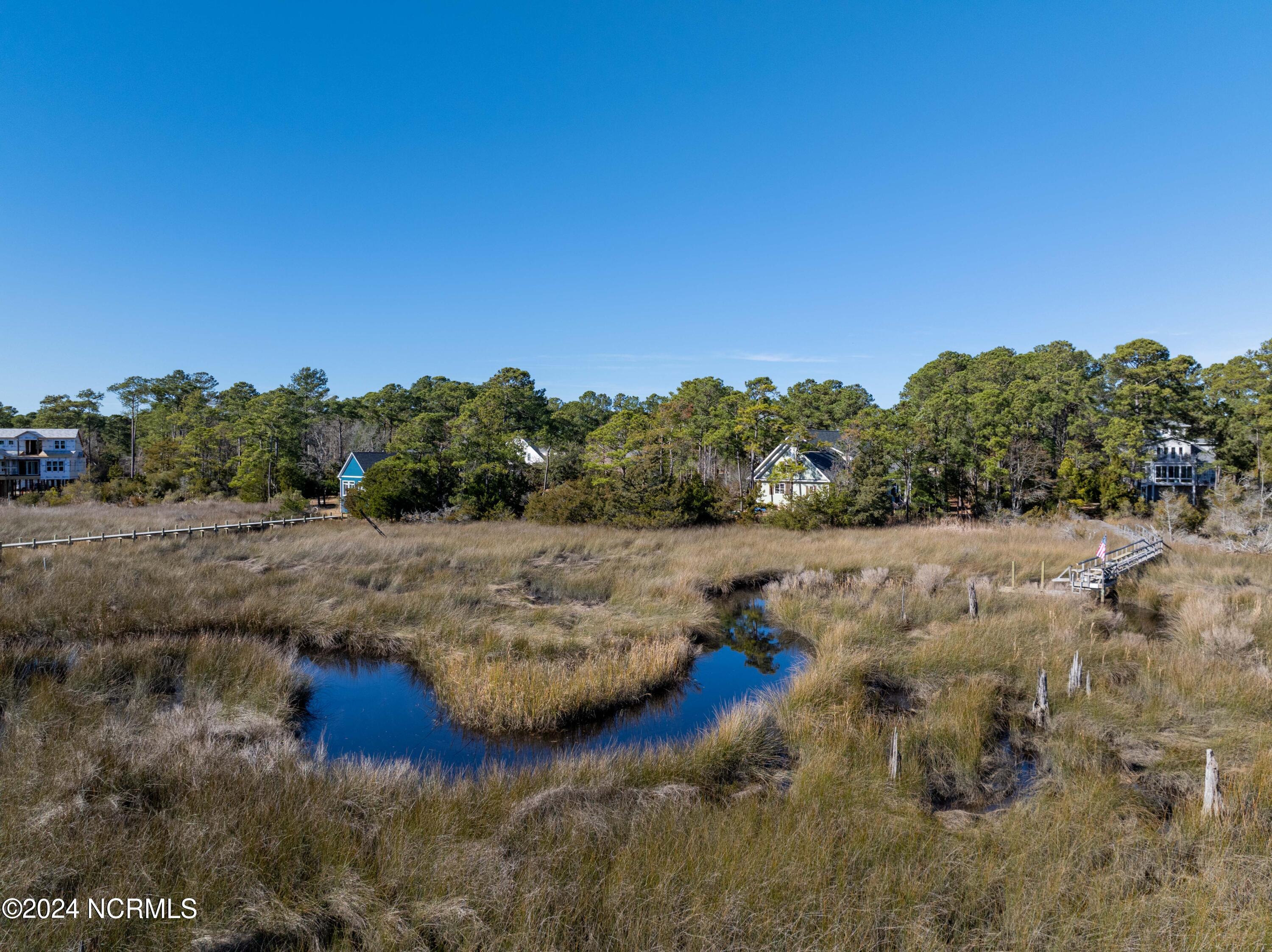 4422 Dragonfly Court