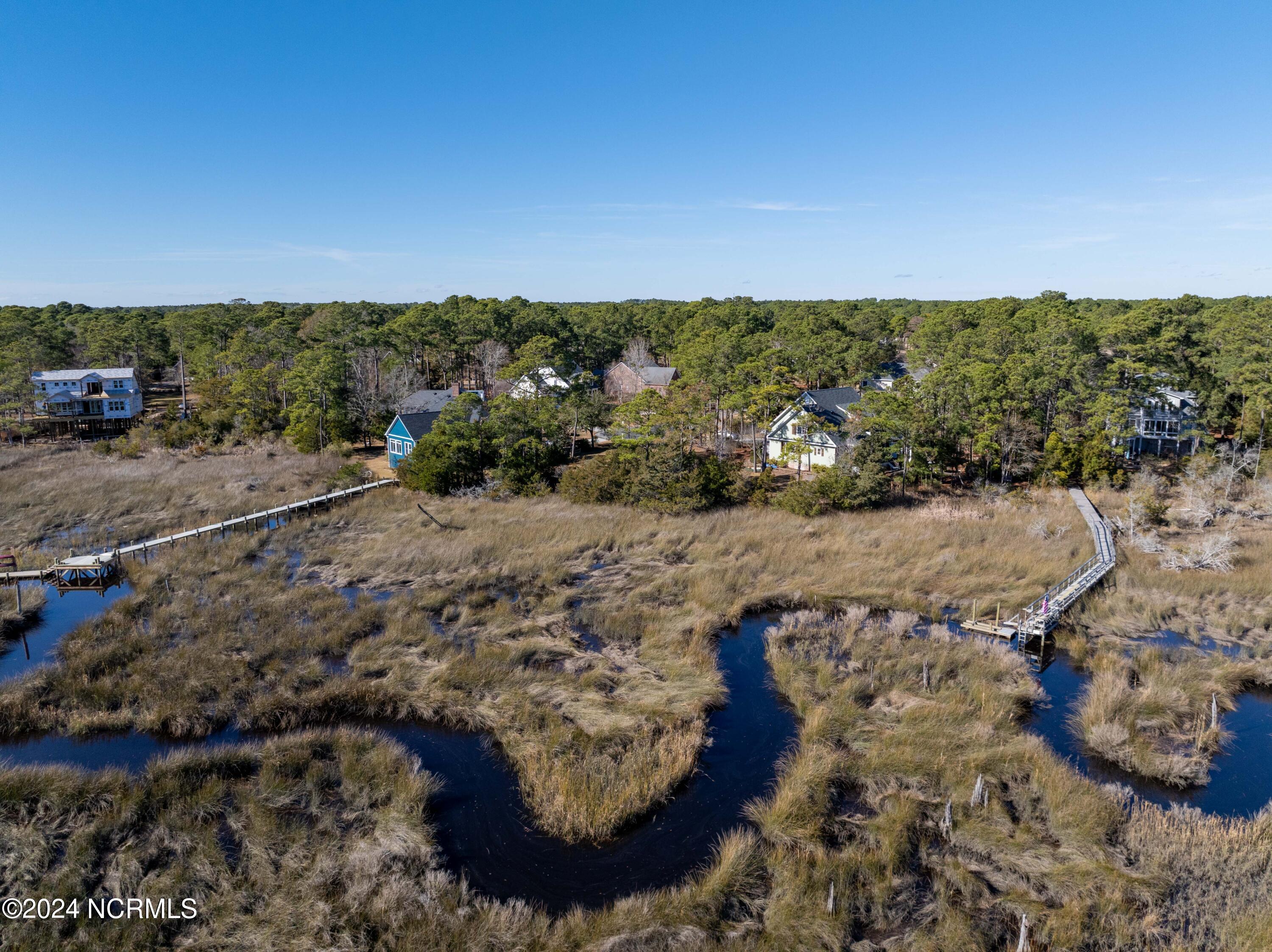 4422 Dragonfly Court