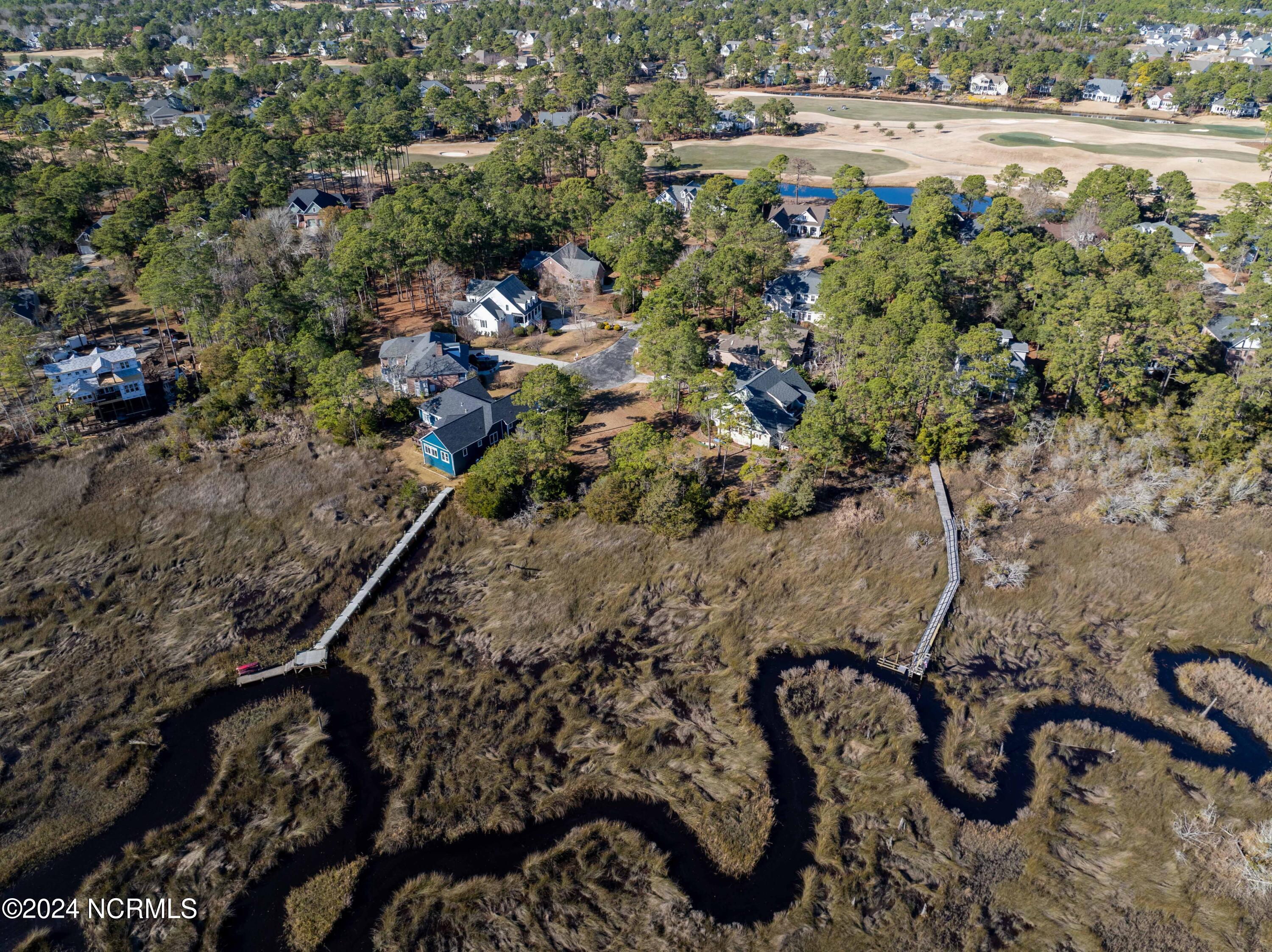 4422 Dragonfly Court