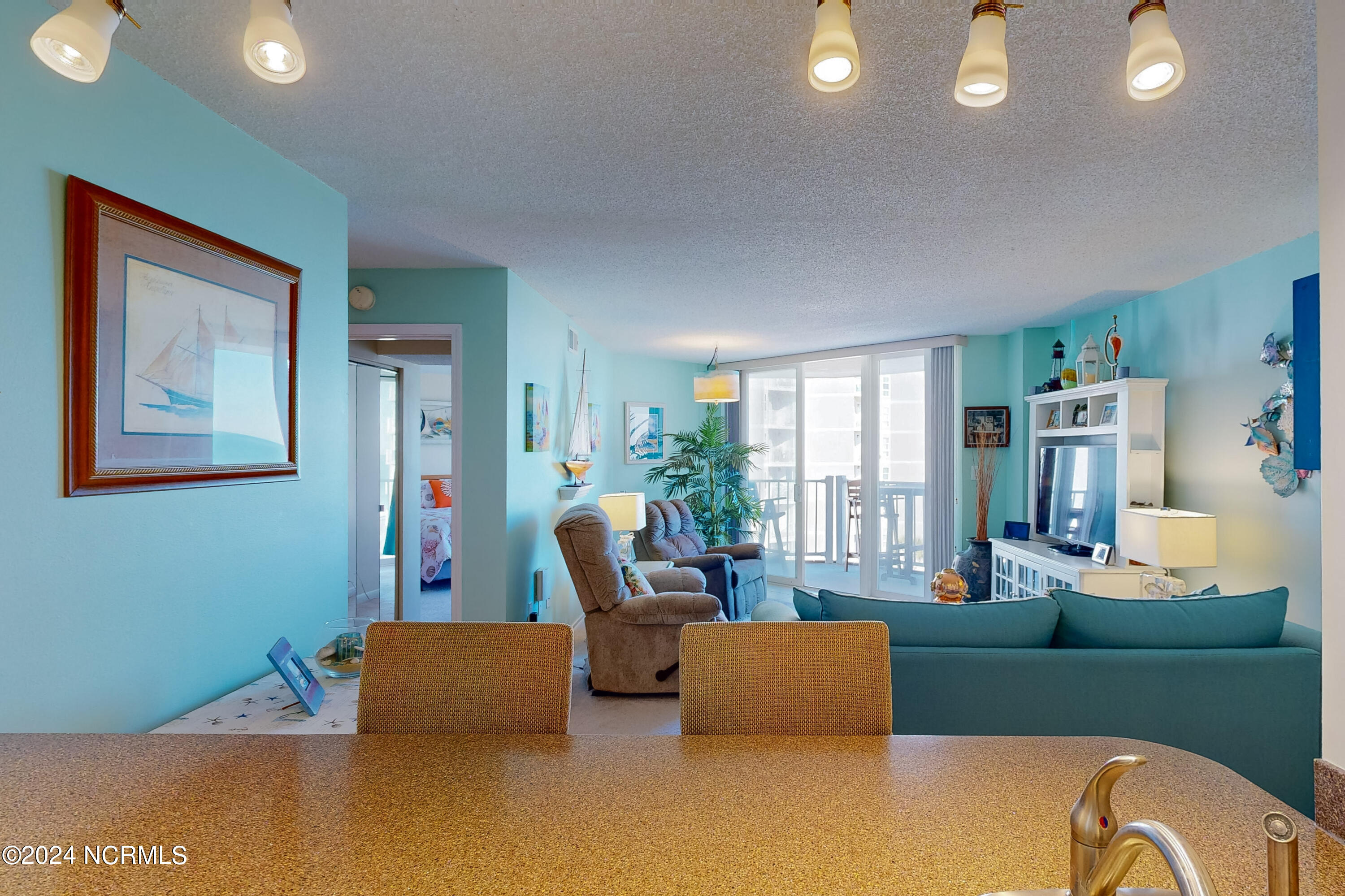 2000 New River Inlet Road Unit: 1312