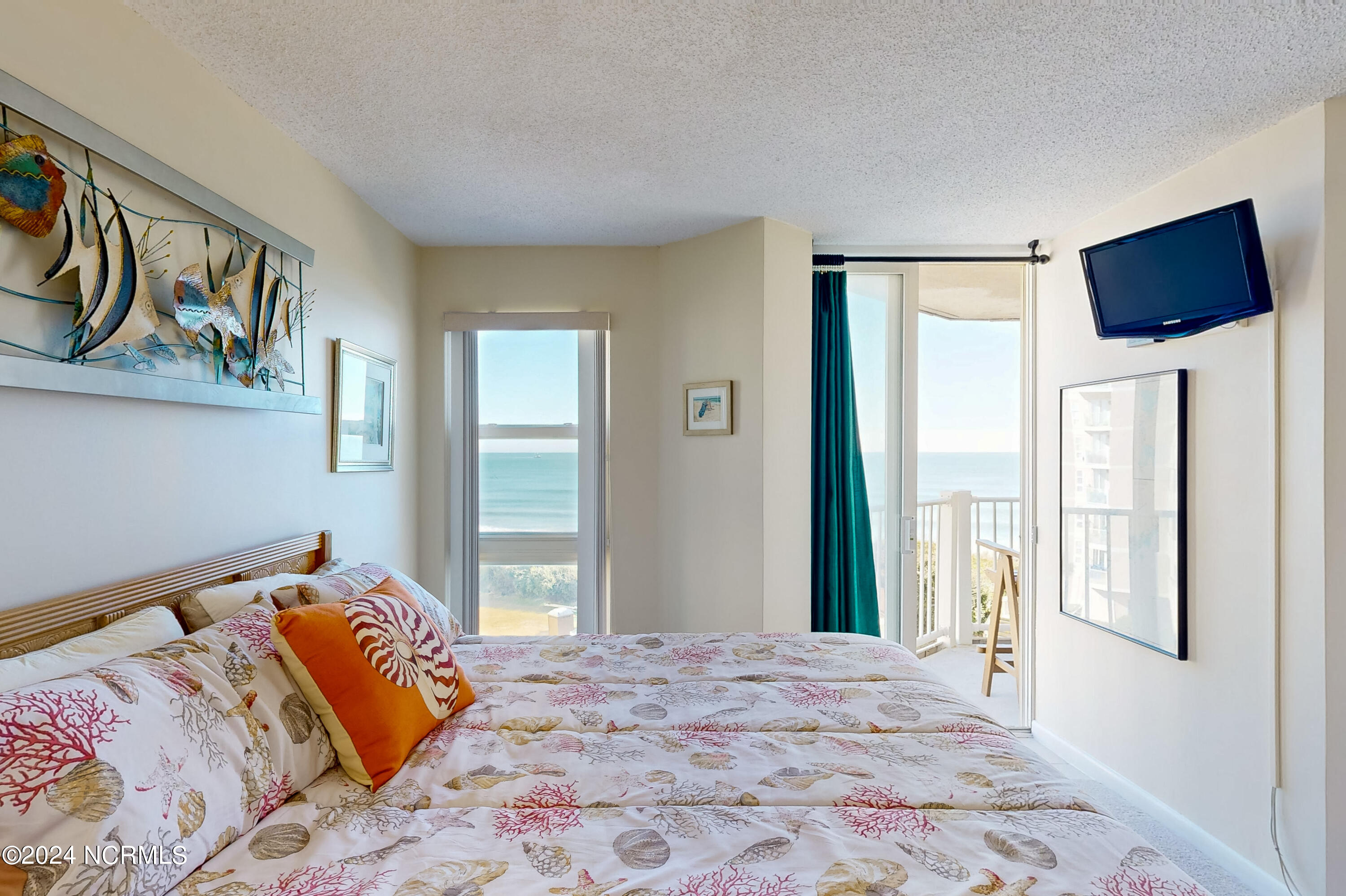 2000 New River Inlet Road Unit: 1312