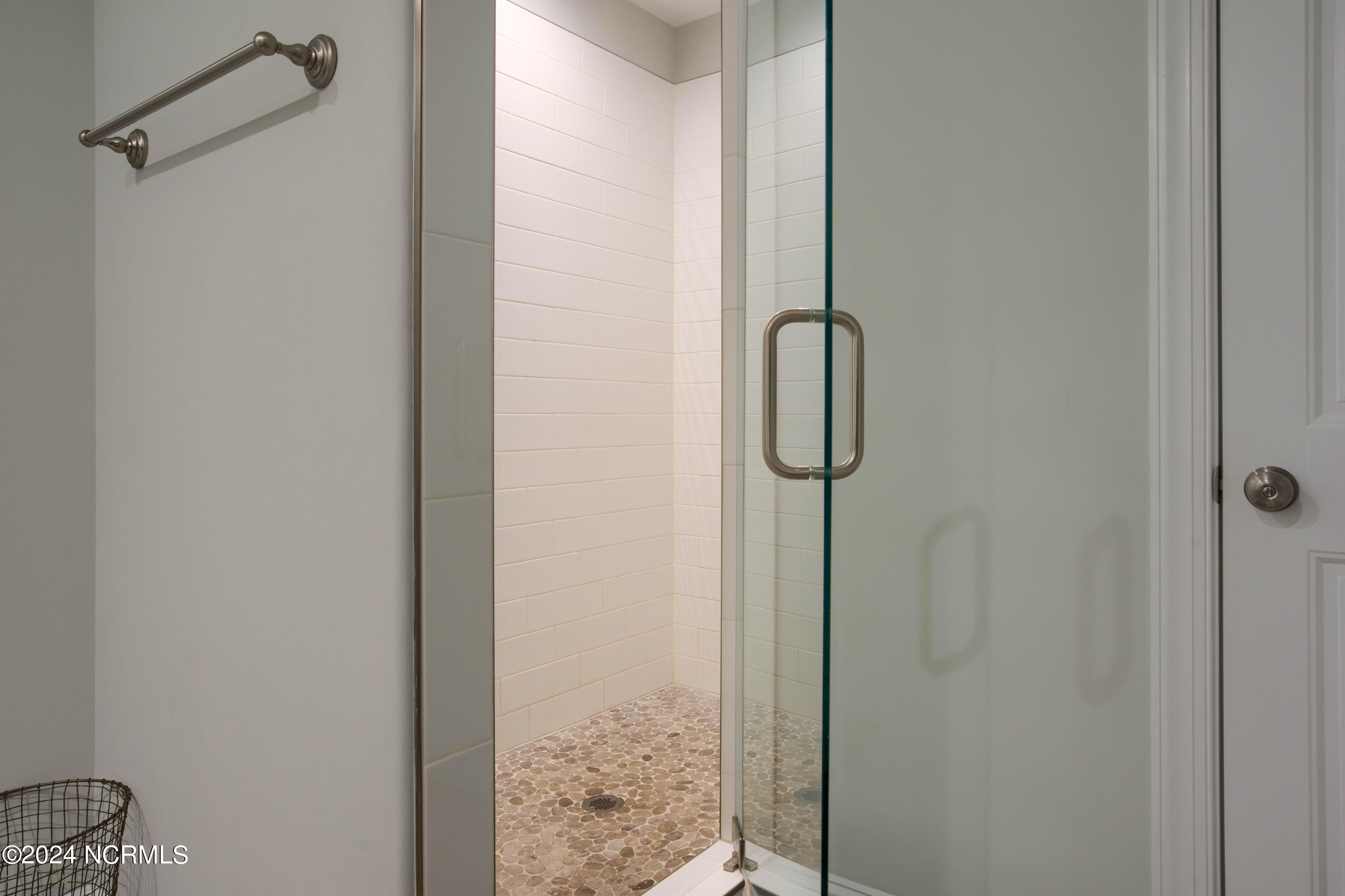 106 Charlotte Avenue