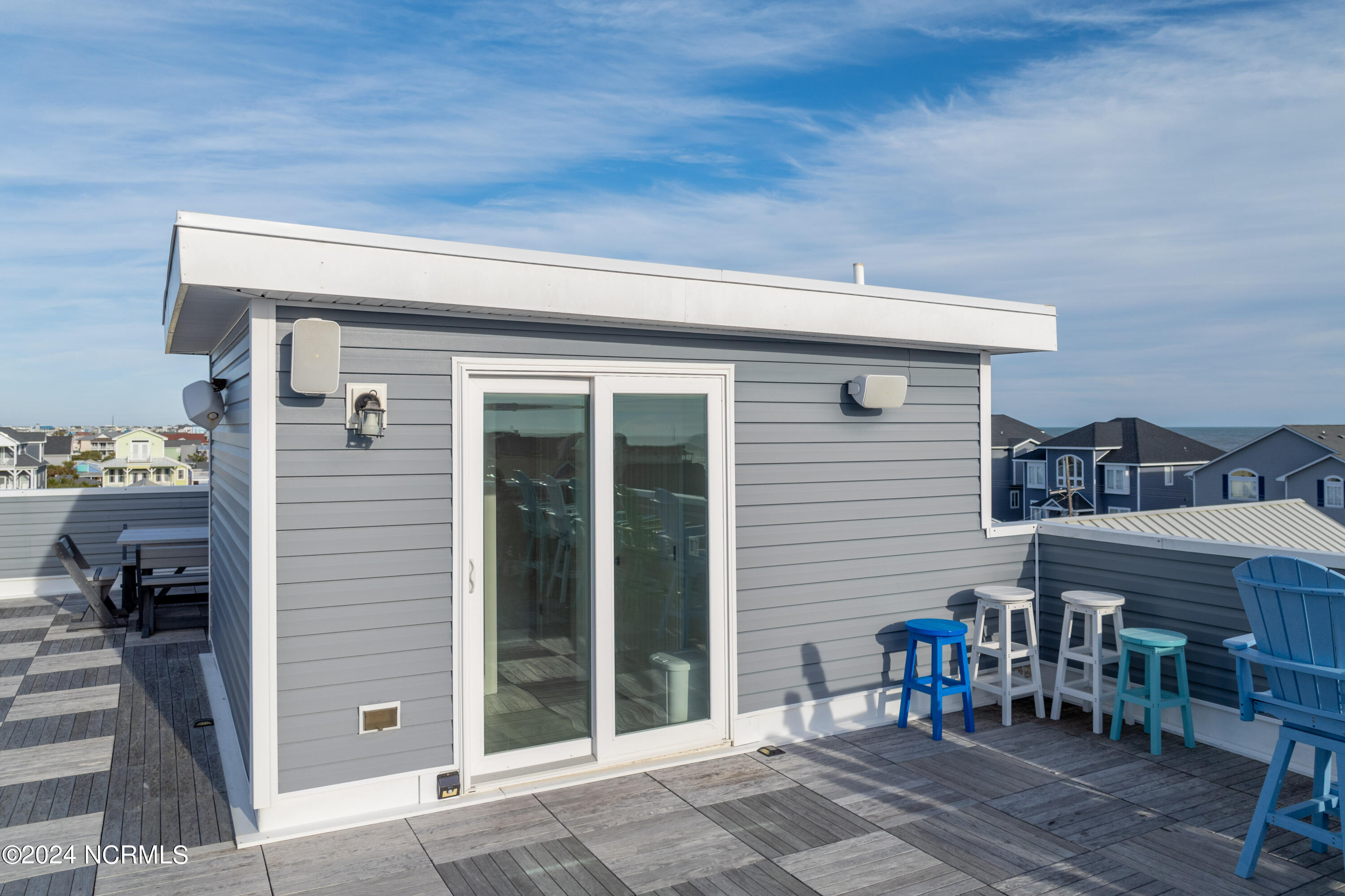 106 Charlotte Avenue