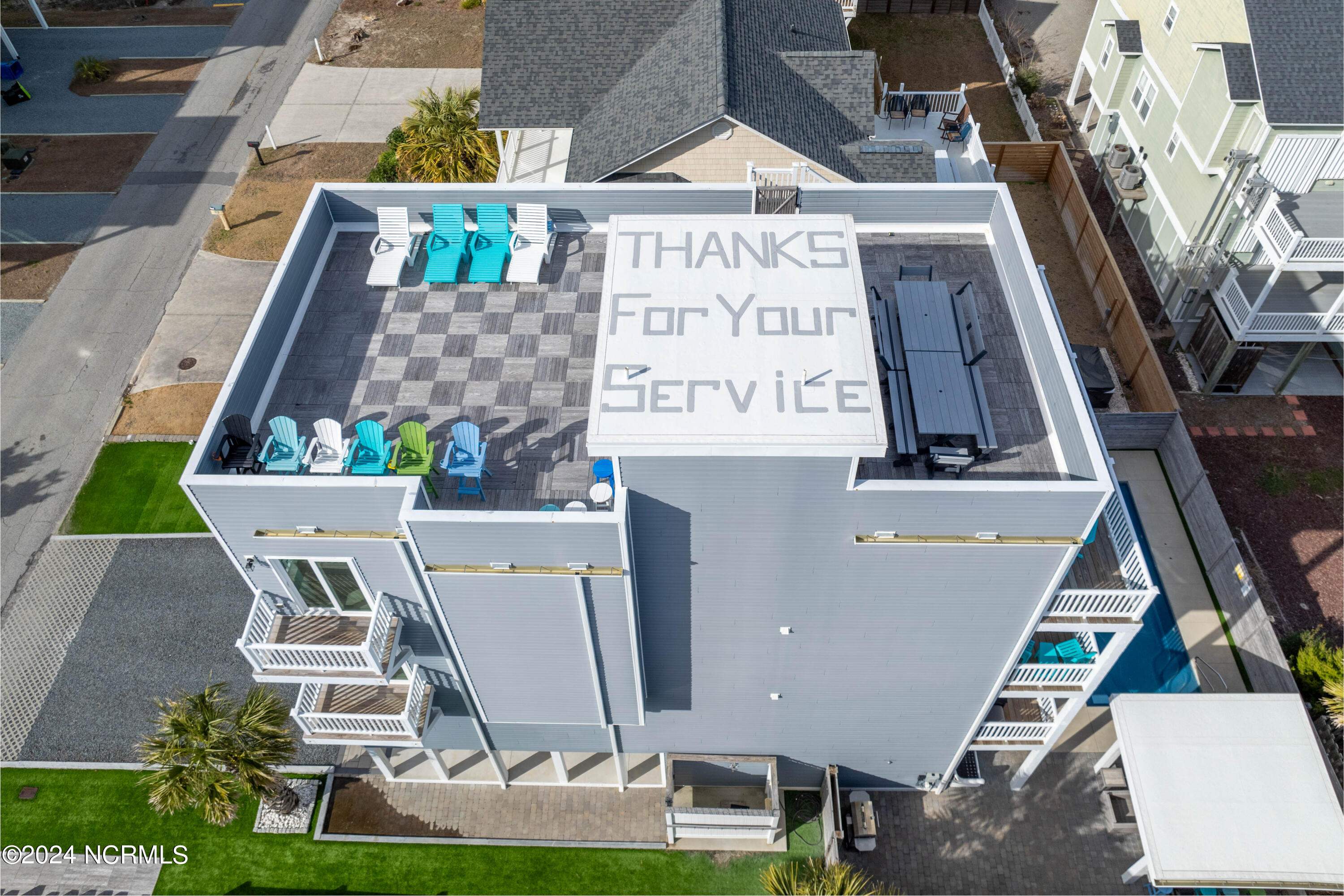 106 Charlotte Avenue