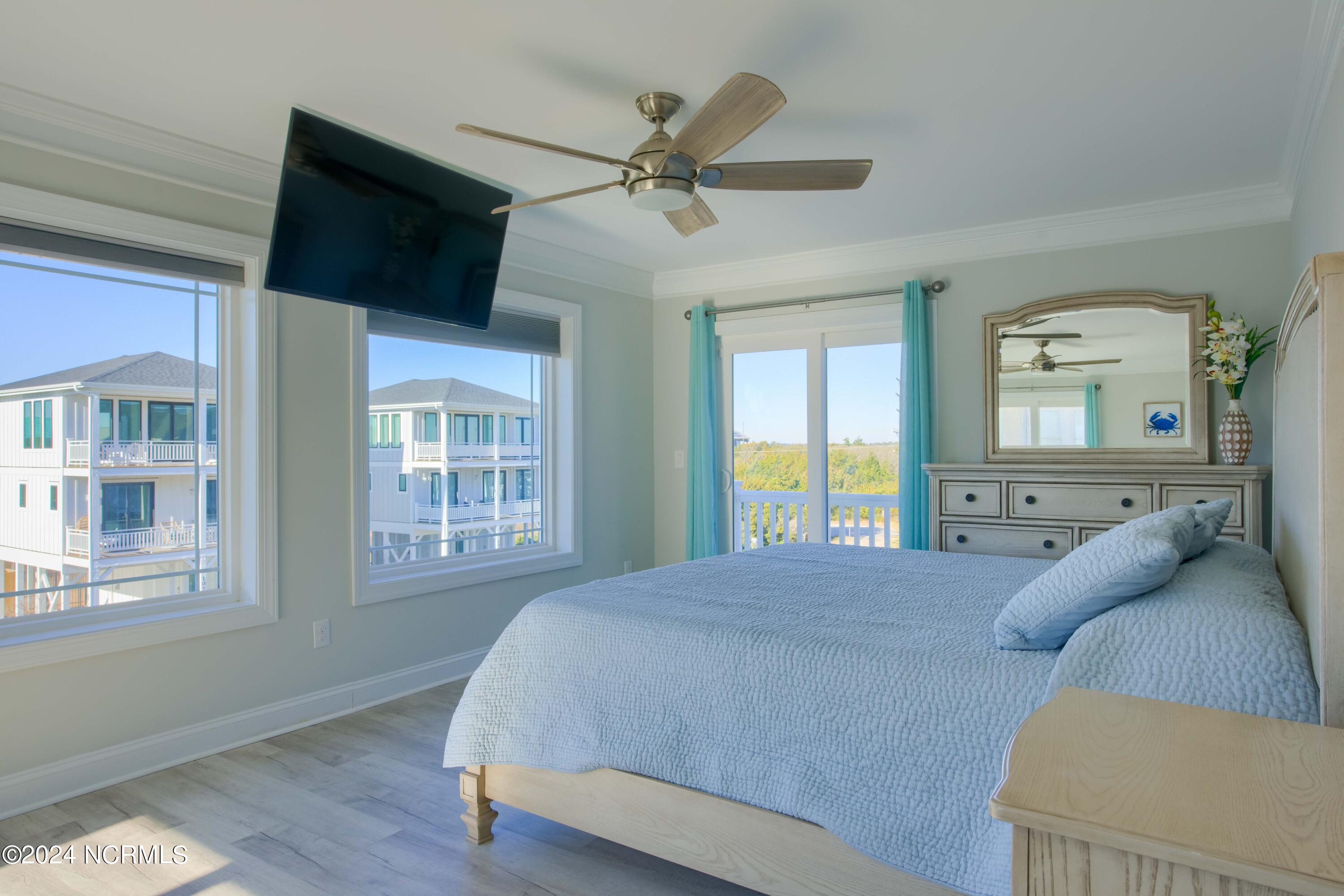 106 Charlotte Avenue