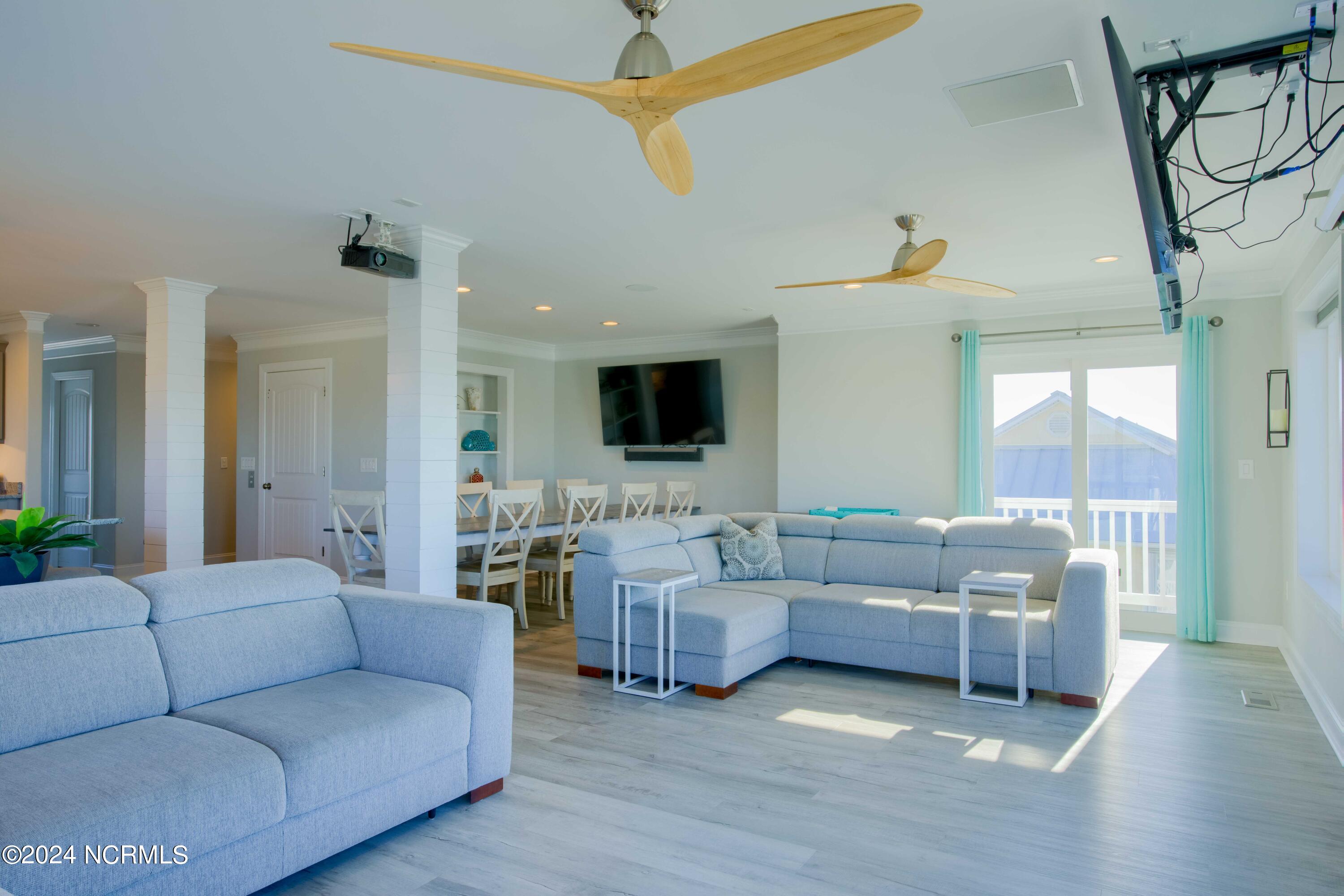 106 Charlotte Avenue