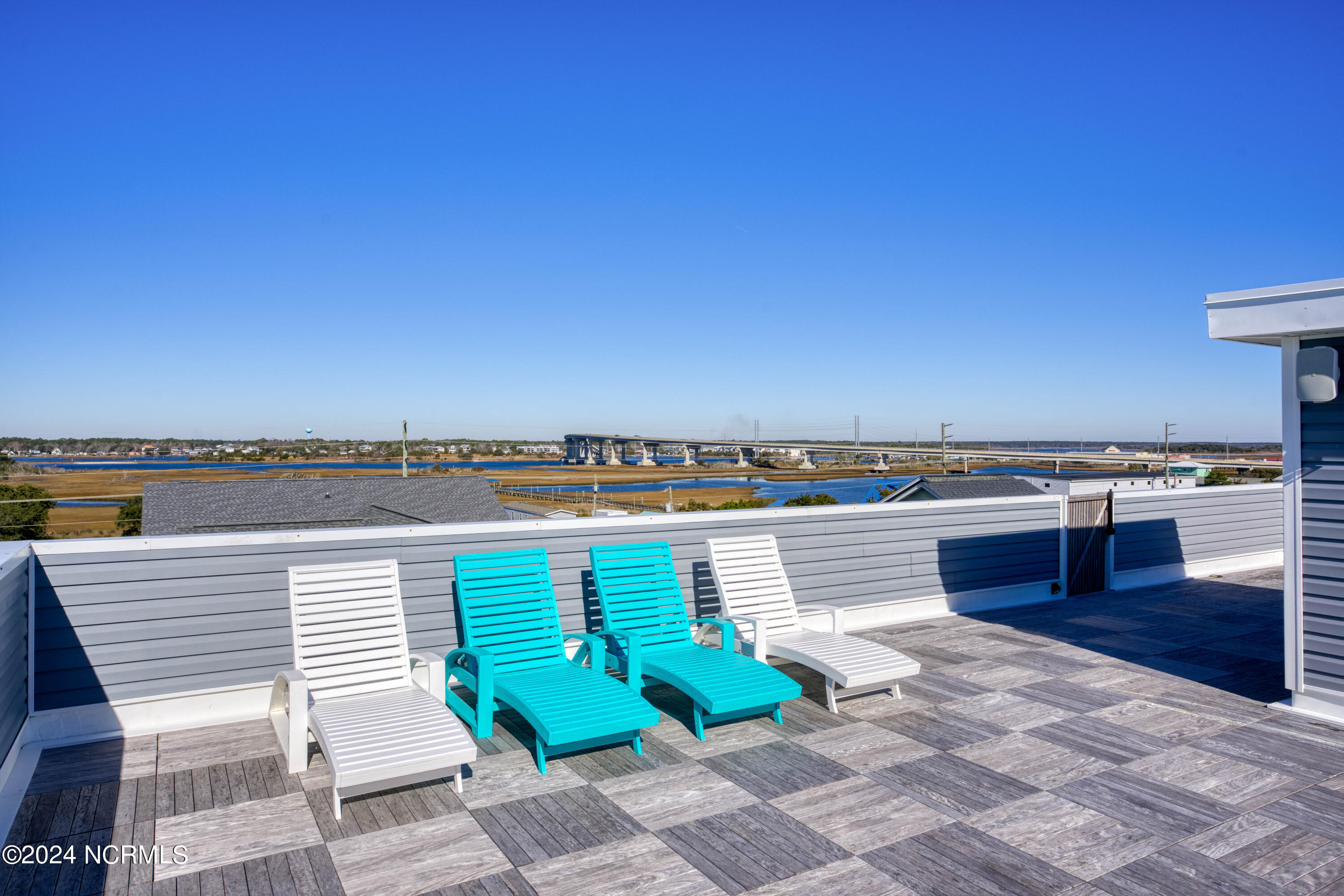 106 Charlotte Avenue