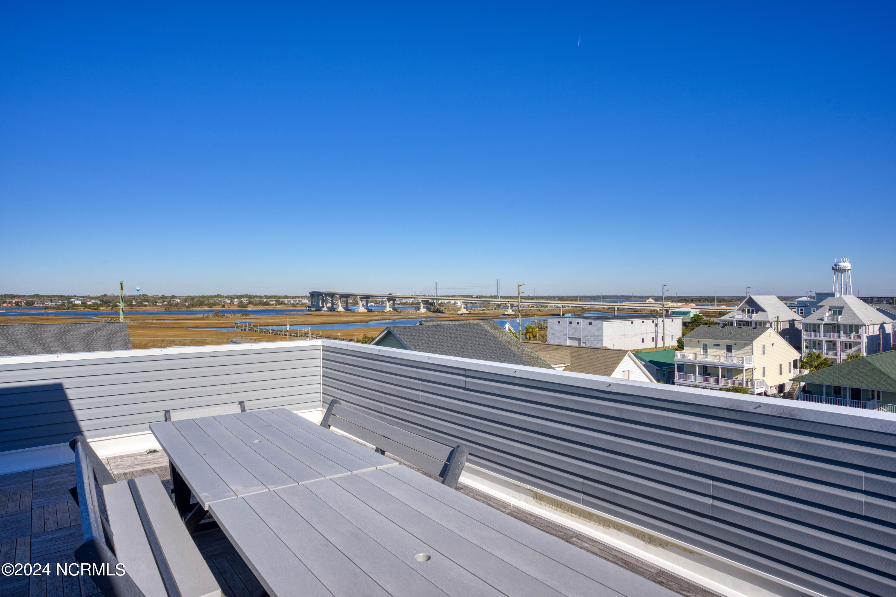 106 Charlotte Avenue