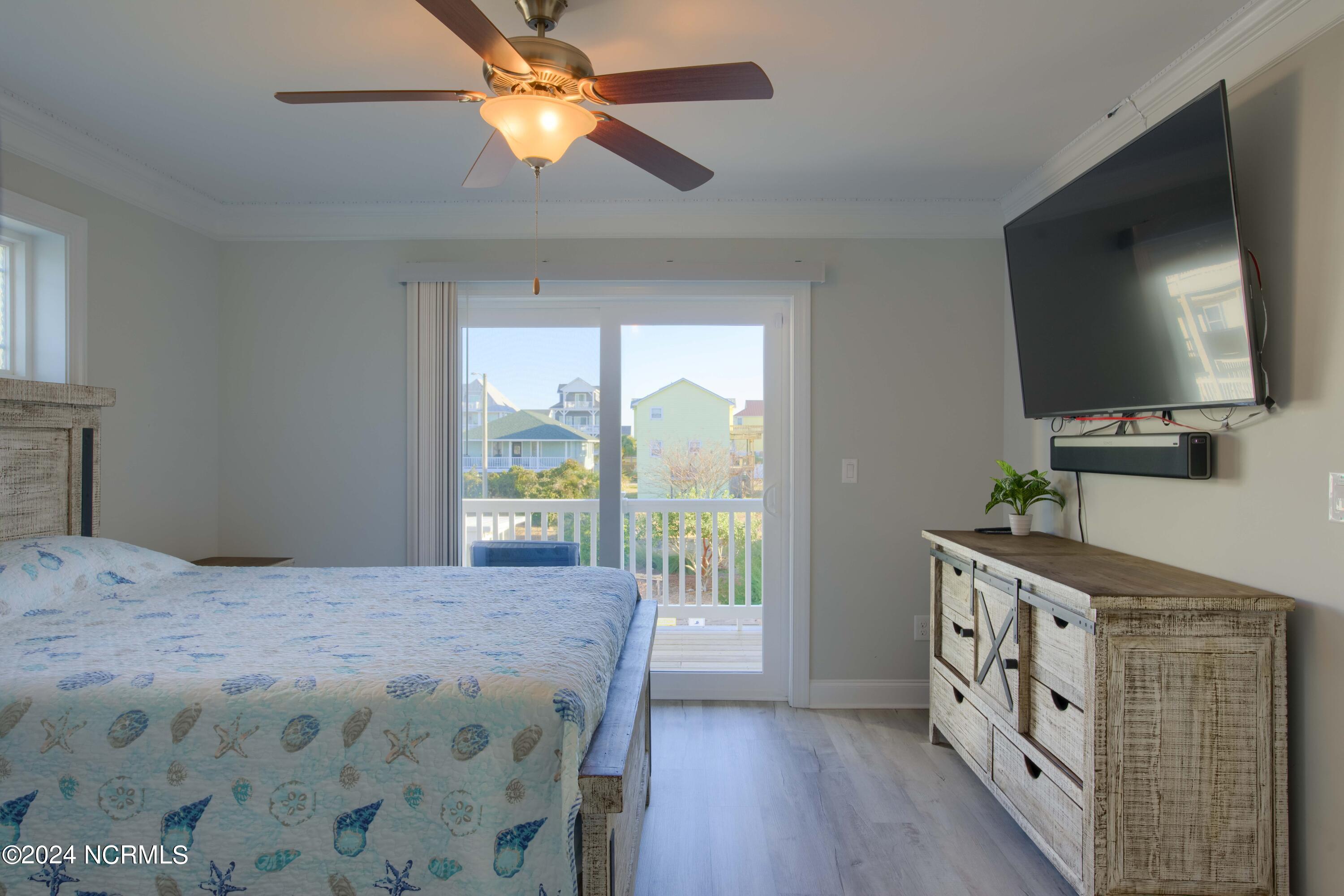 106 Charlotte Avenue