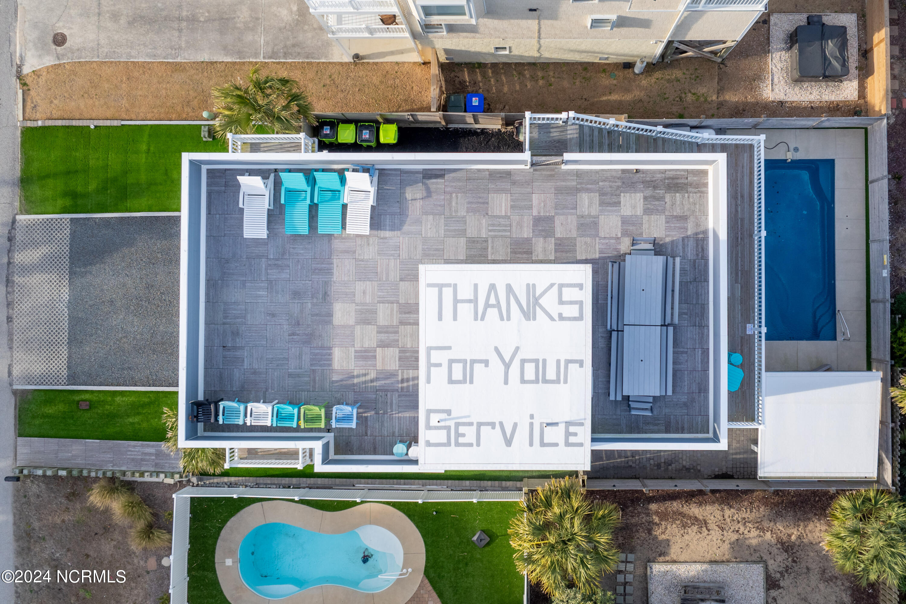 106 Charlotte Avenue