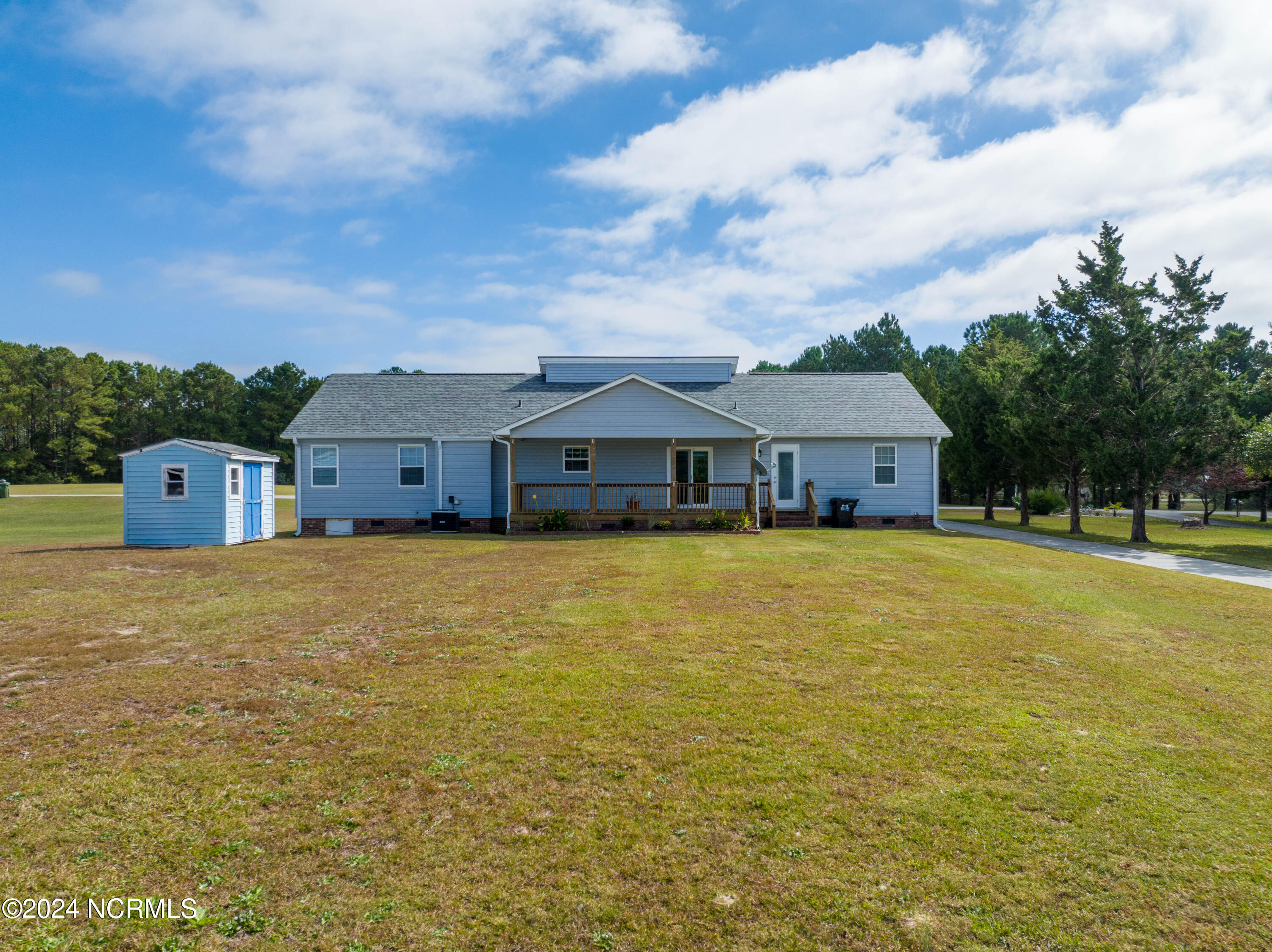 130-131 Gemstone Drive