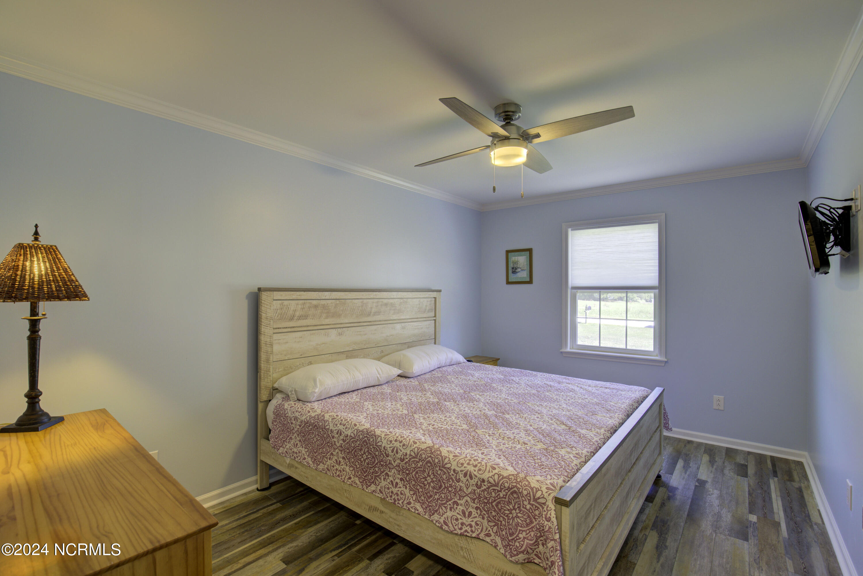 130-131 Gemstone Drive