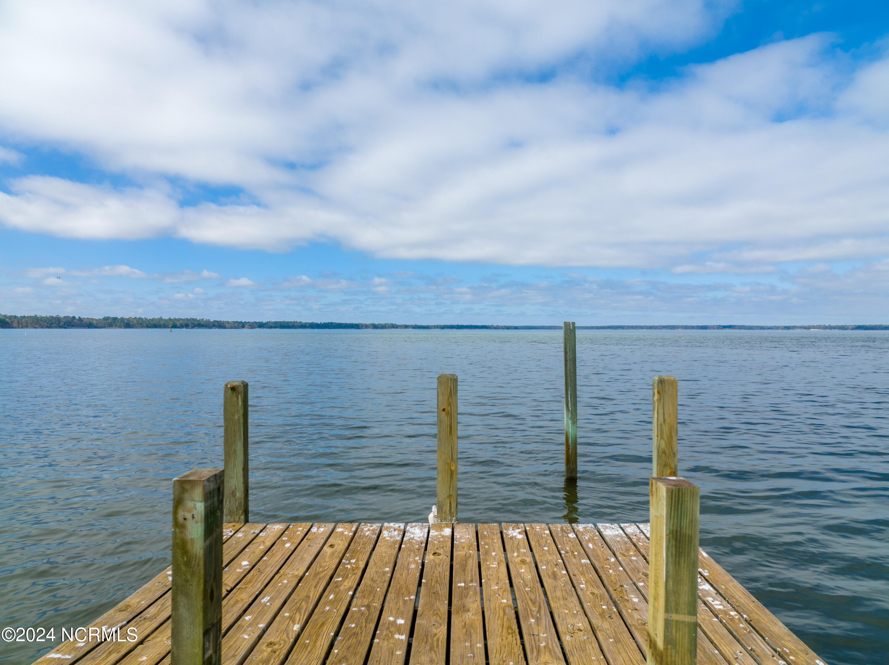 130-131 Gemstone Drive