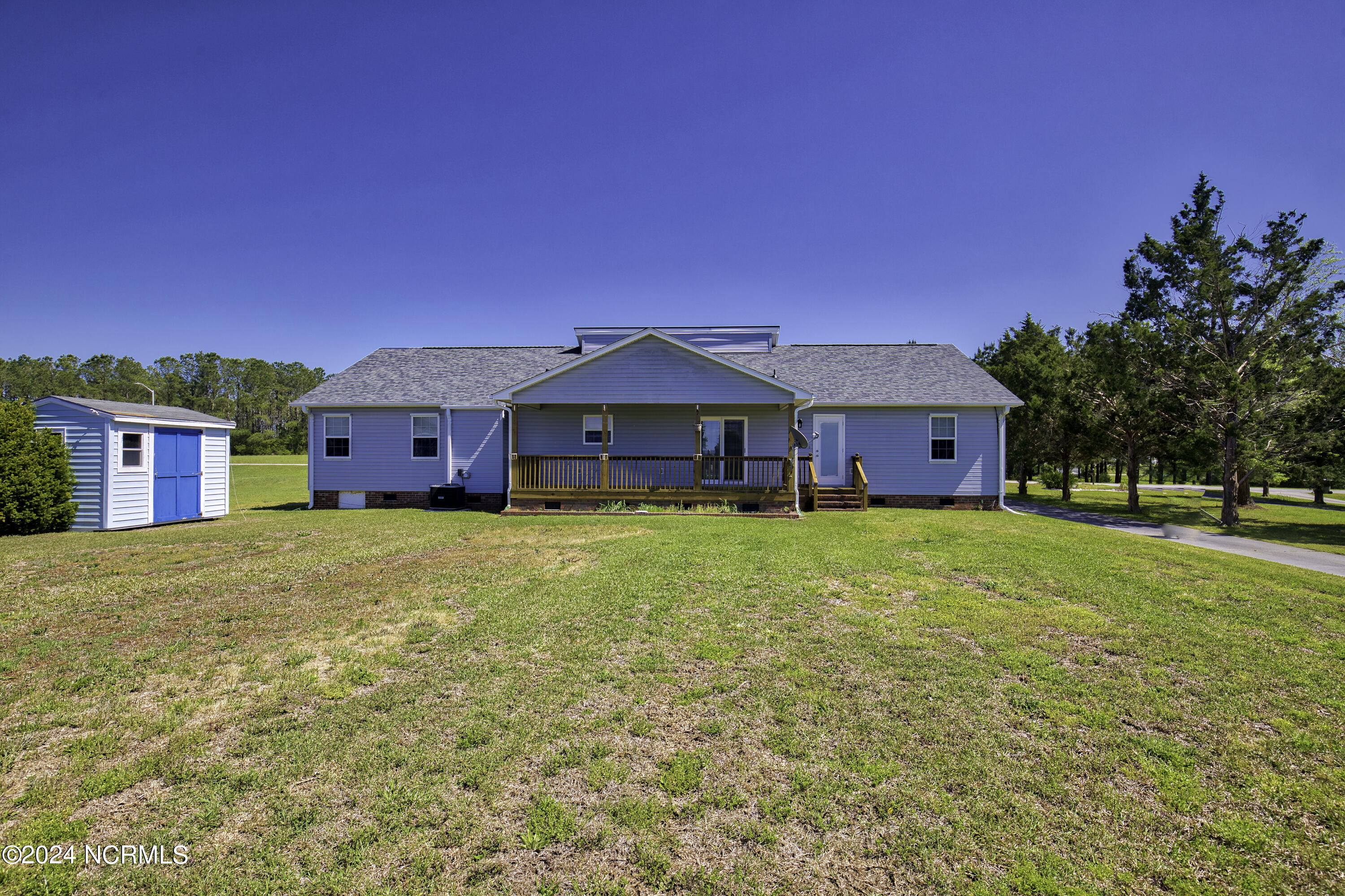 130-131 Gemstone Drive