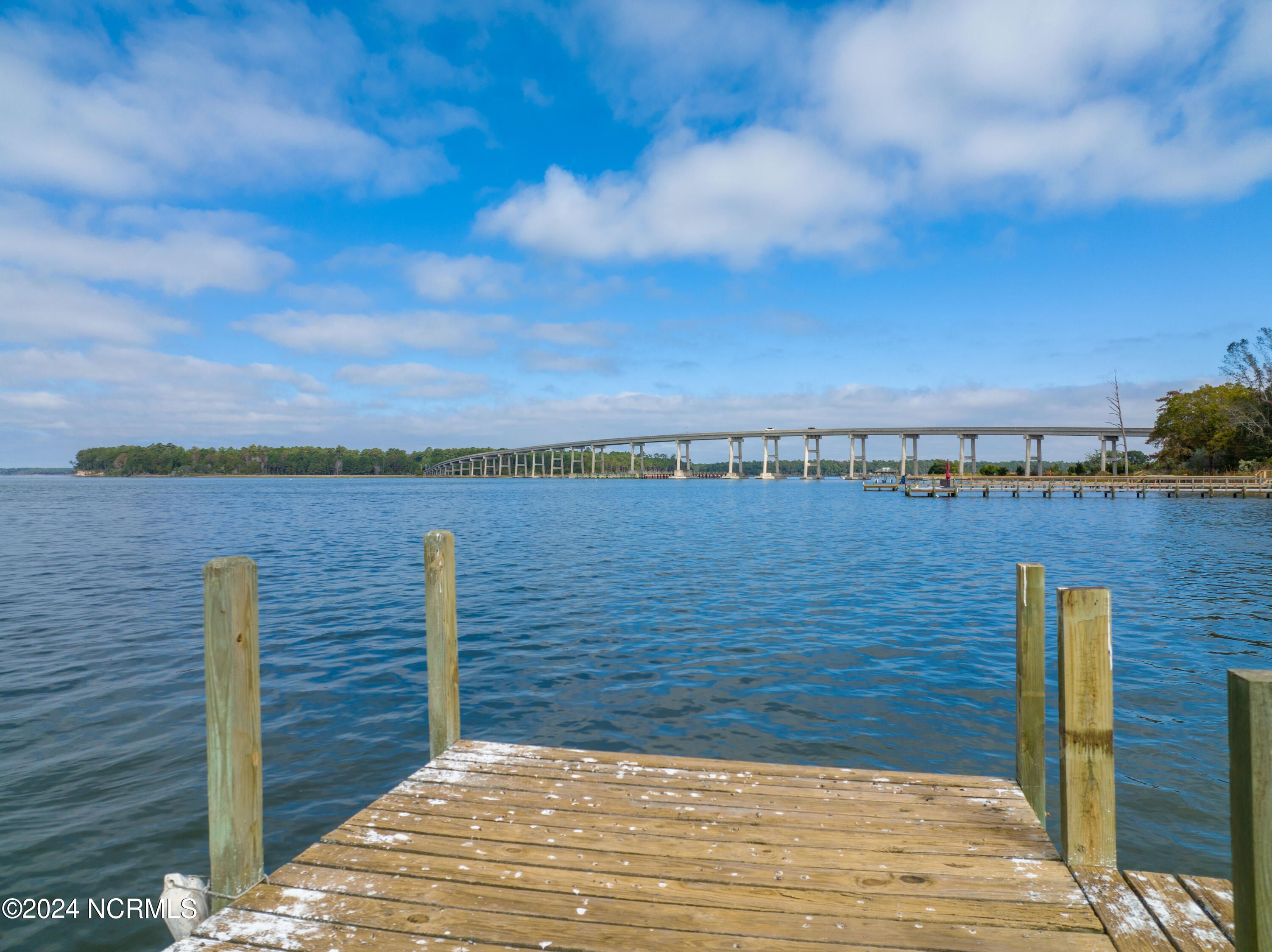 130-131 Gemstone Drive