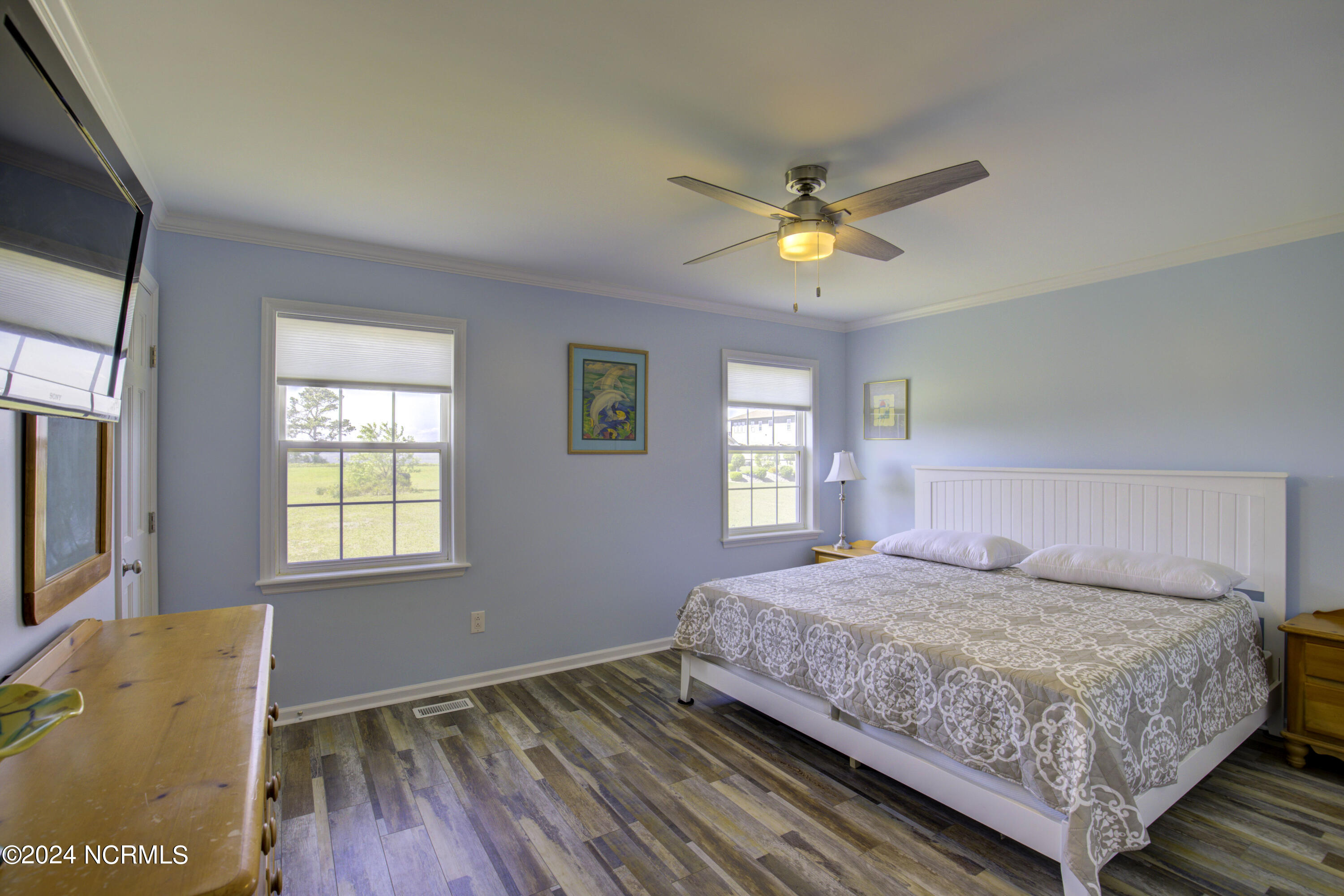 130-131 Gemstone Drive