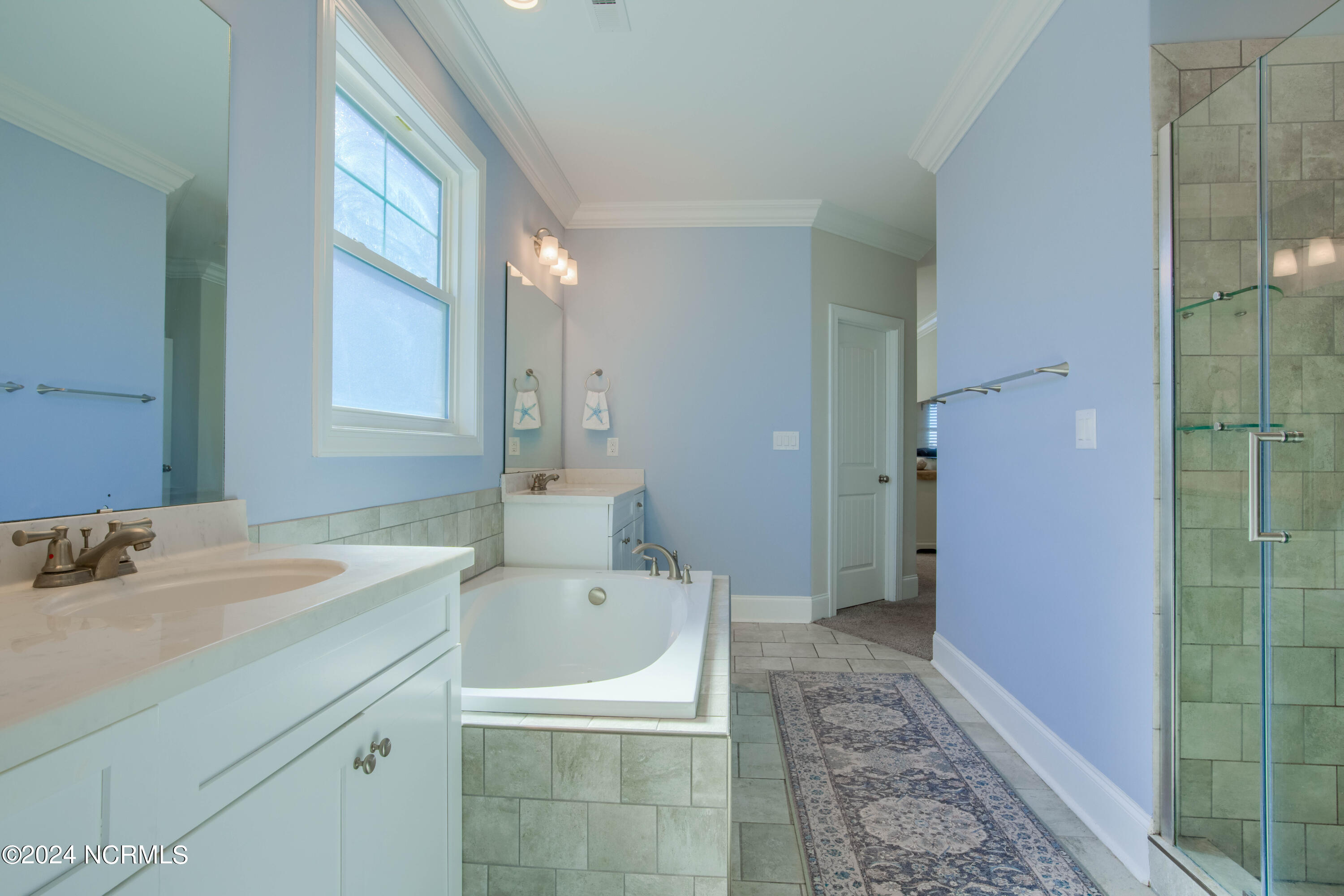 409 Pearl Button Way