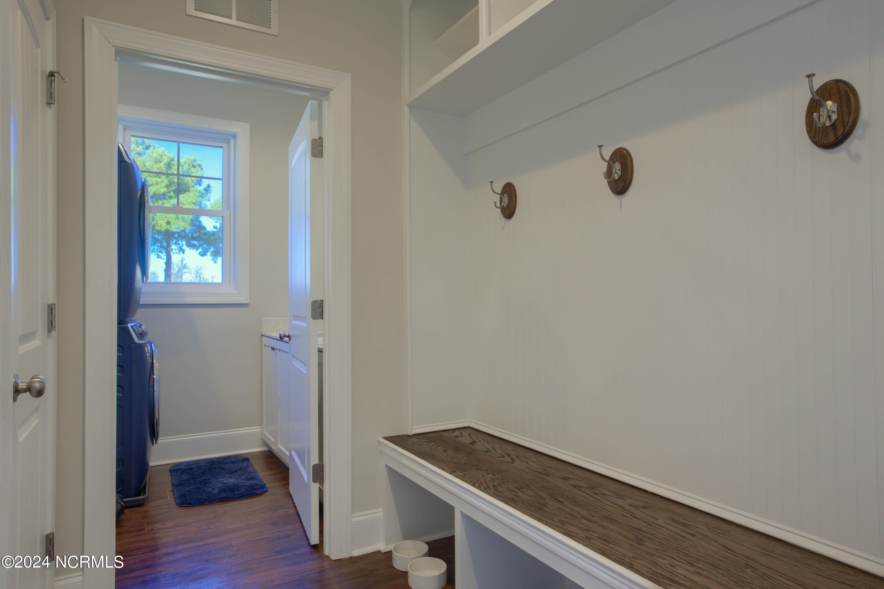 409 Pearl Button Way