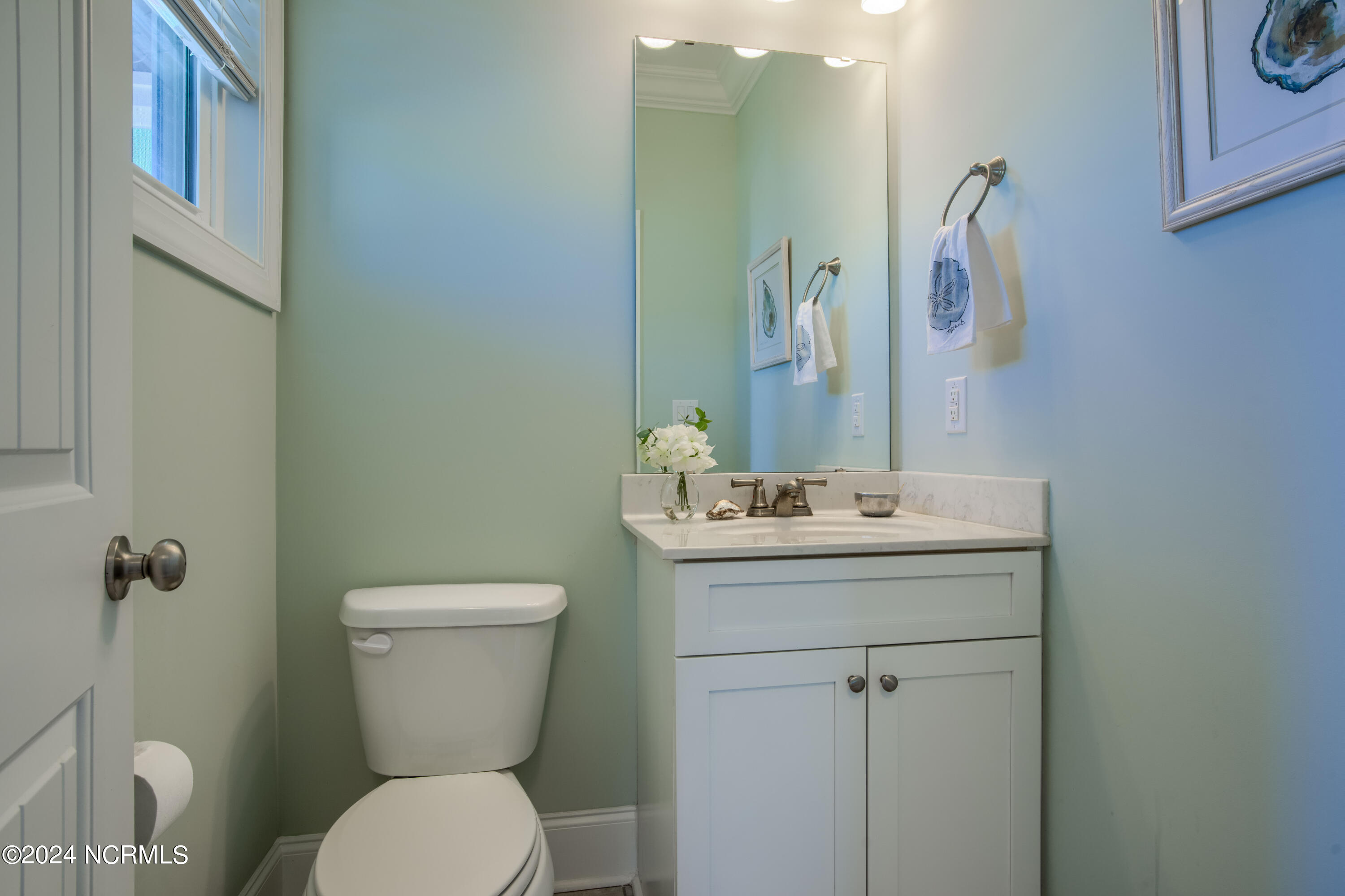 409 Pearl Button Way