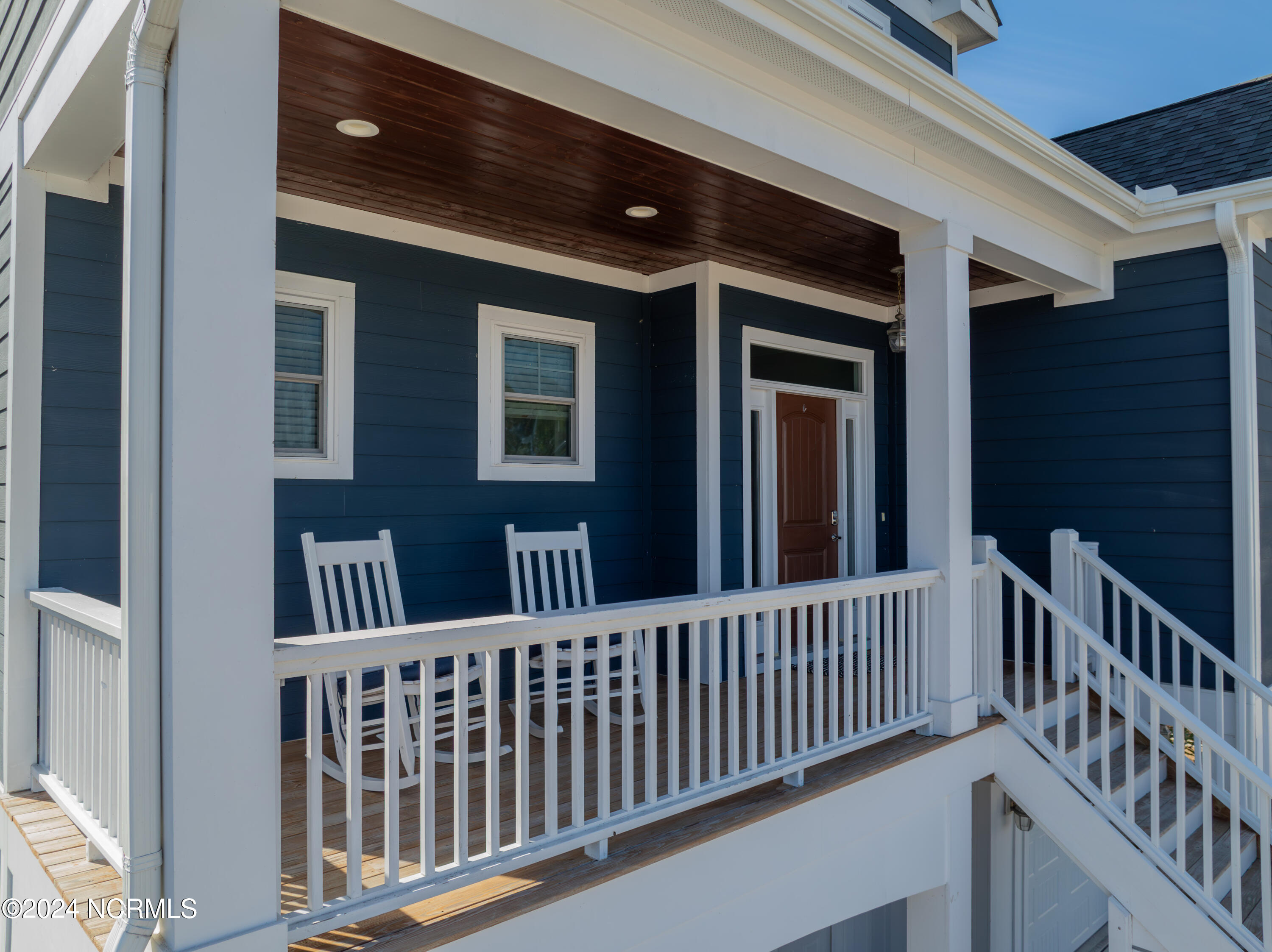 409 Pearl Button Way