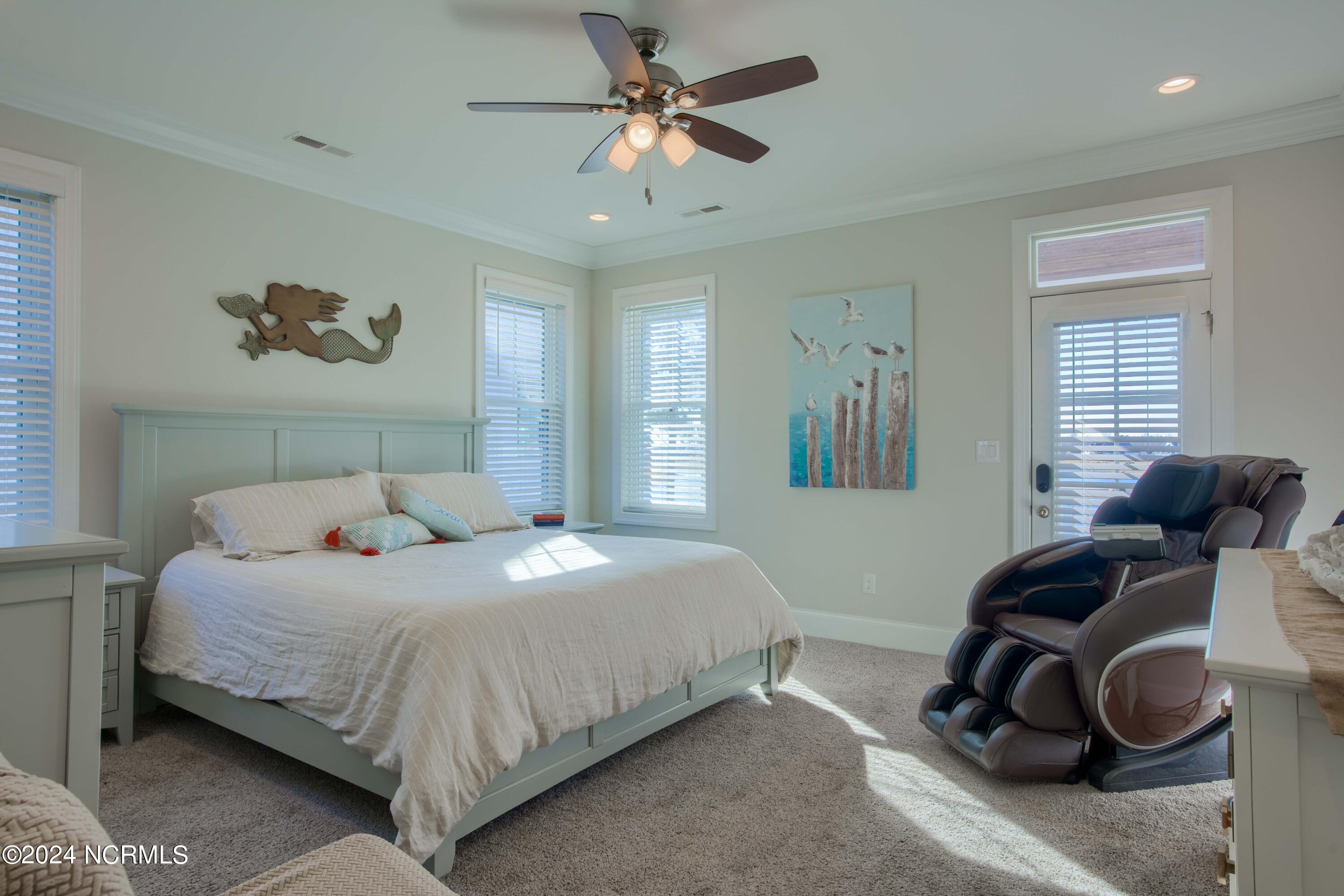 409 Pearl Button Way