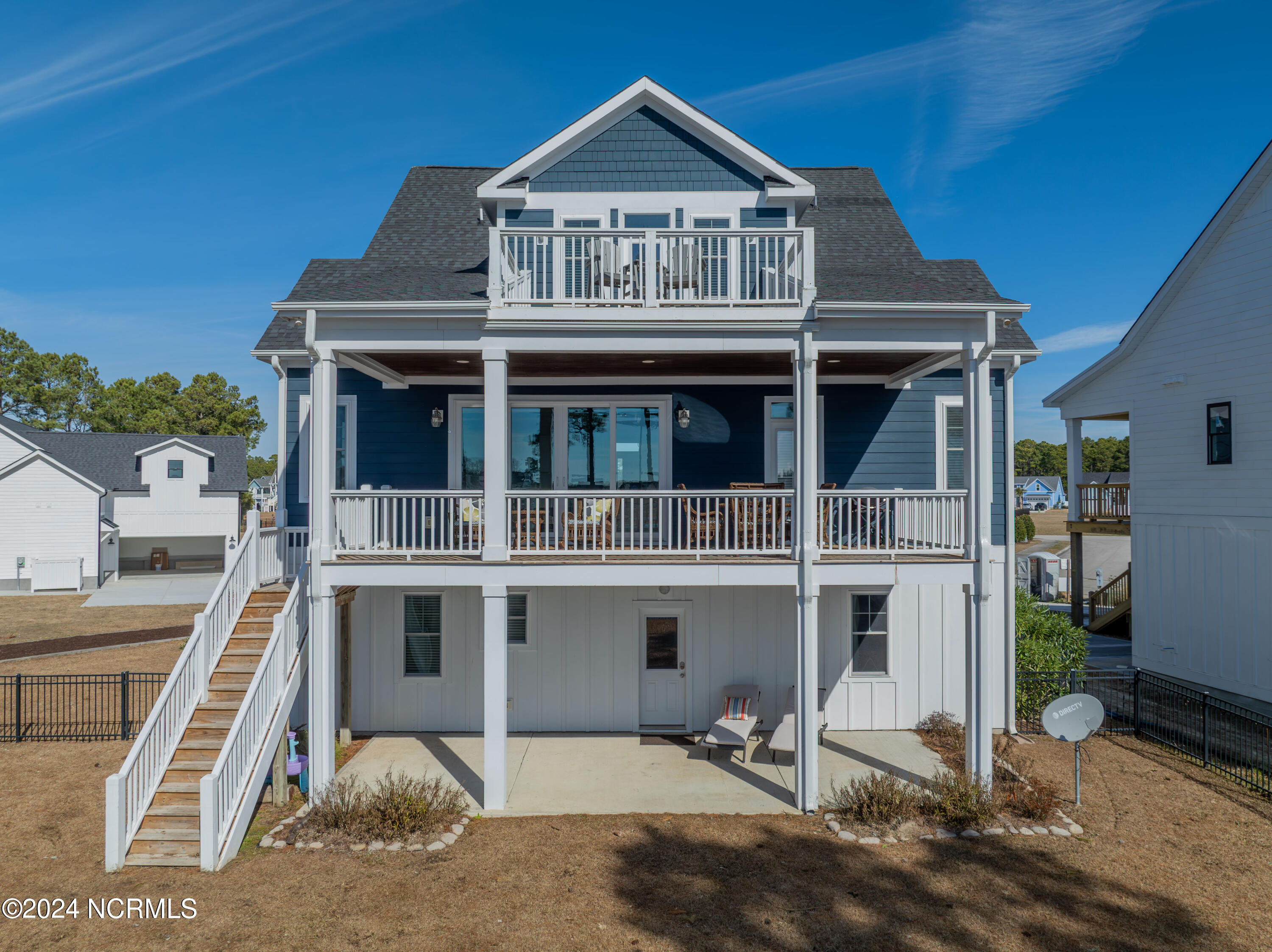 409 Pearl Button Way