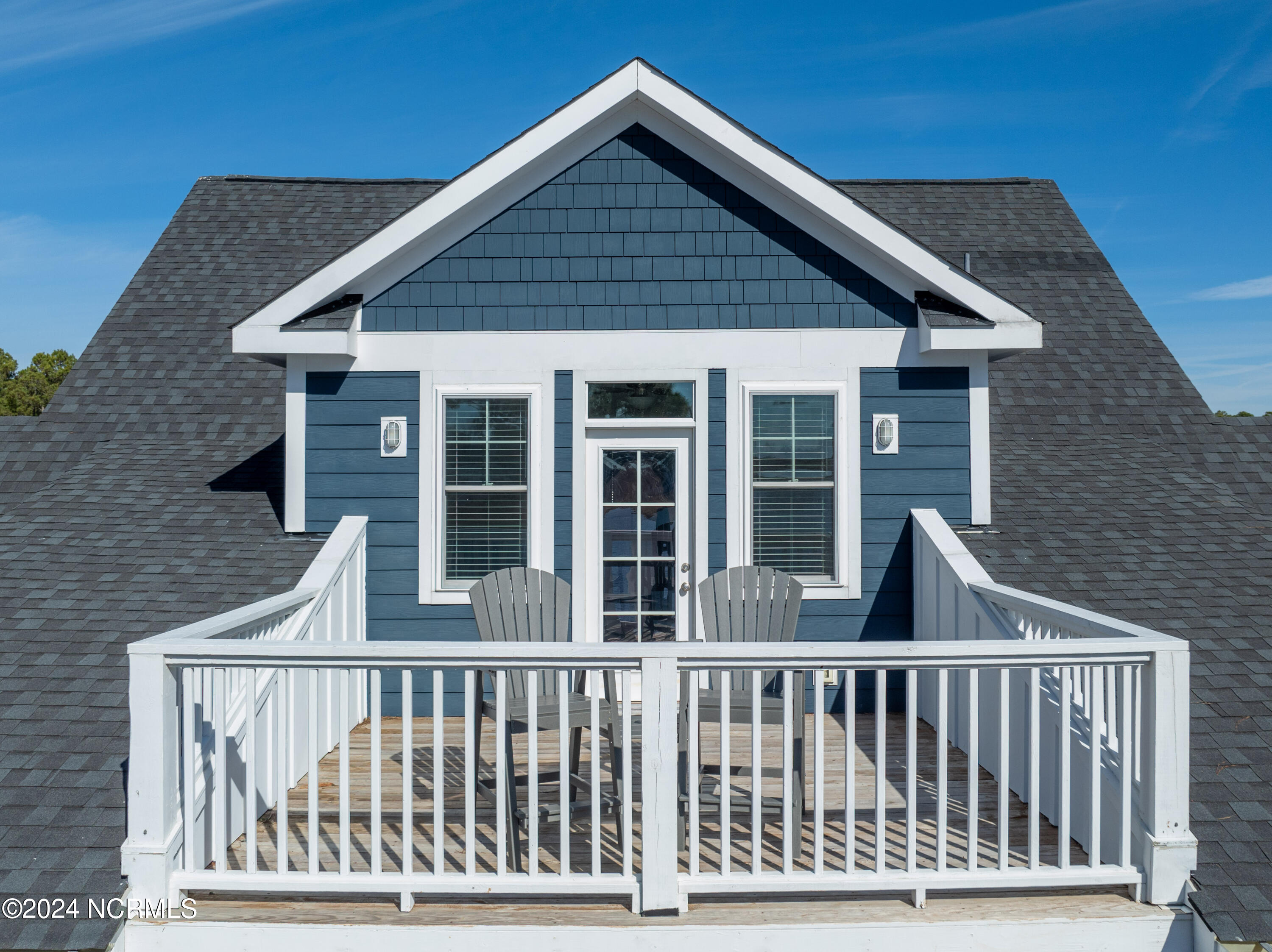 409 Pearl Button Way