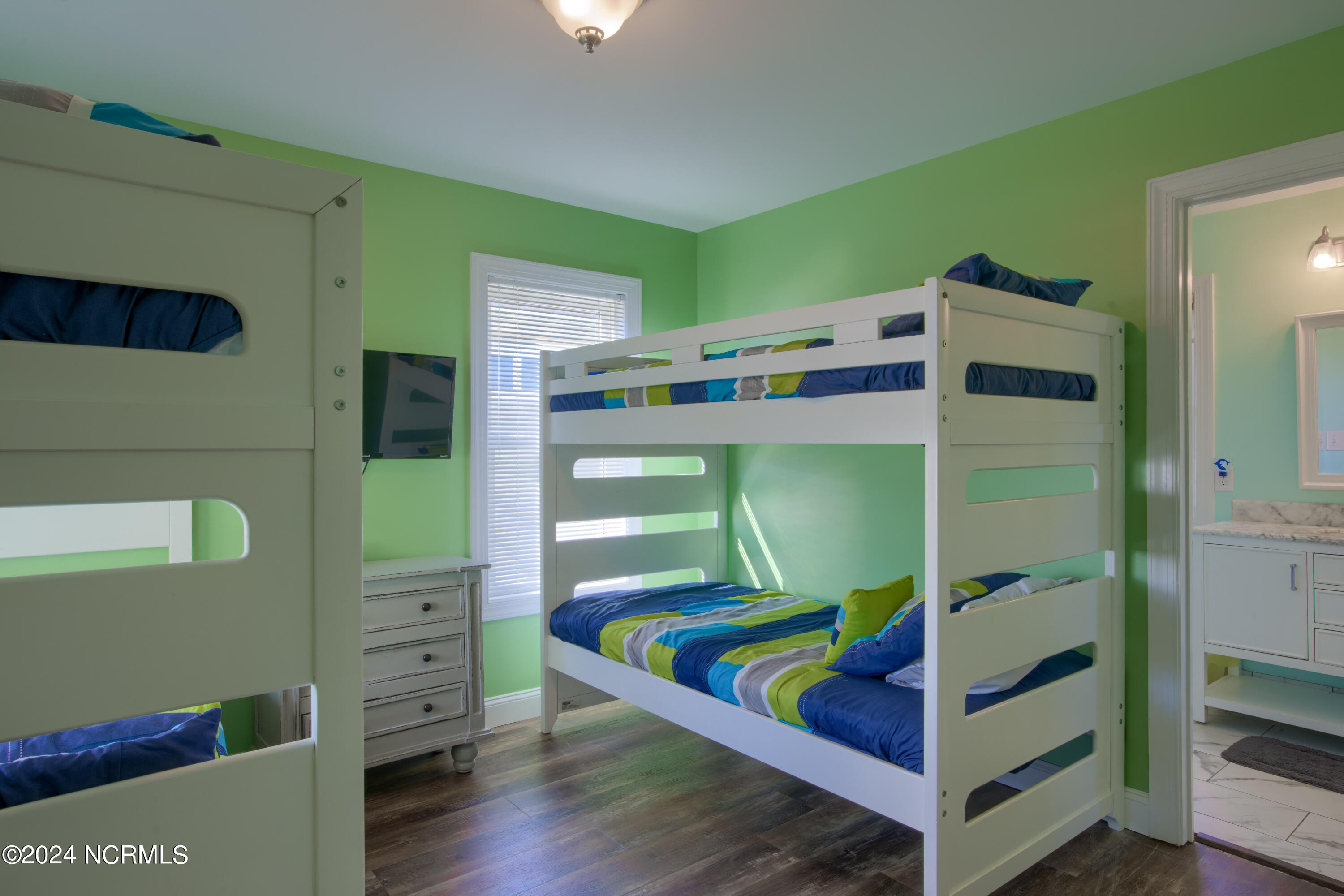 109 N Permuda Wynd Drive