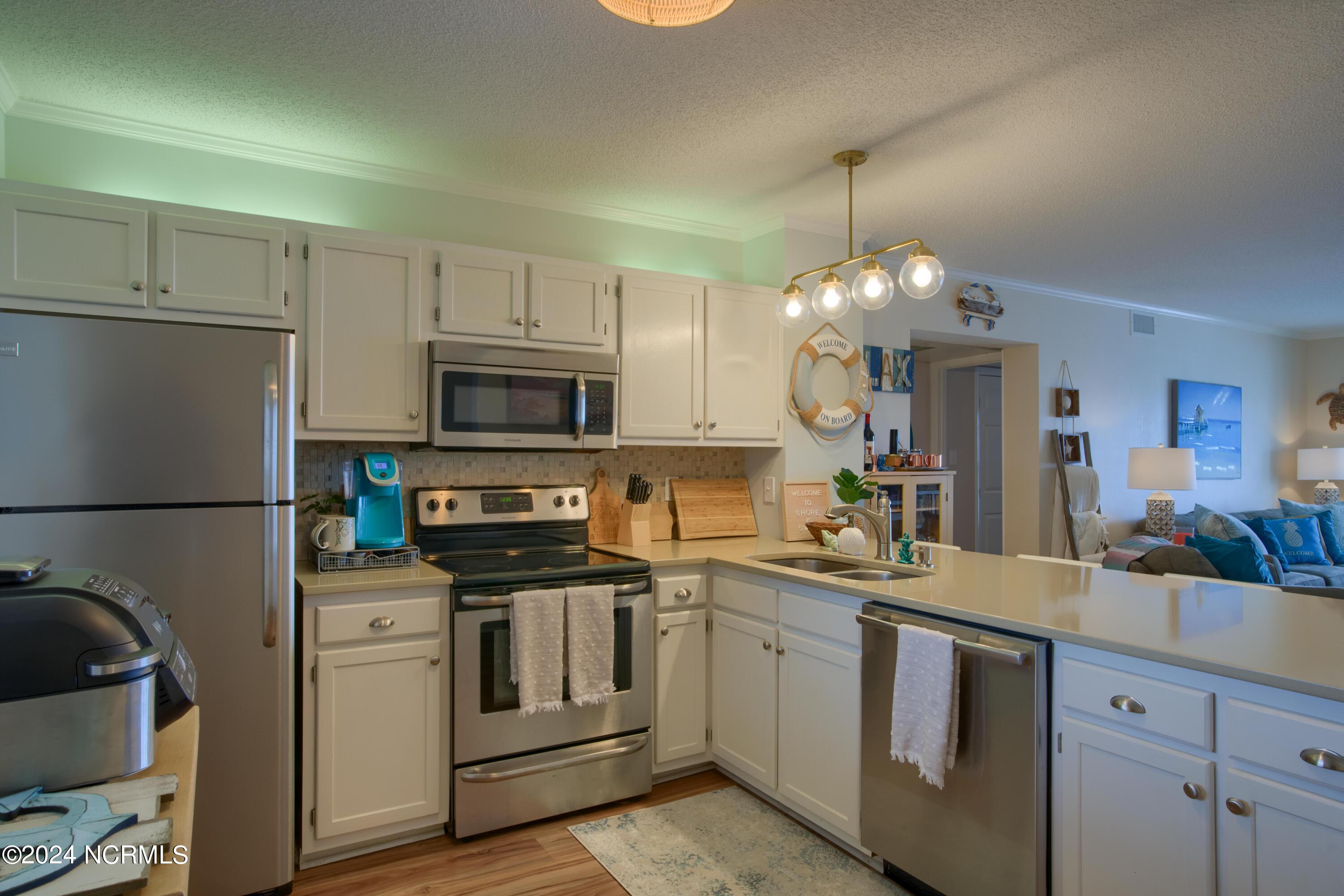 1822 New River Inlet Road, Unit 1306