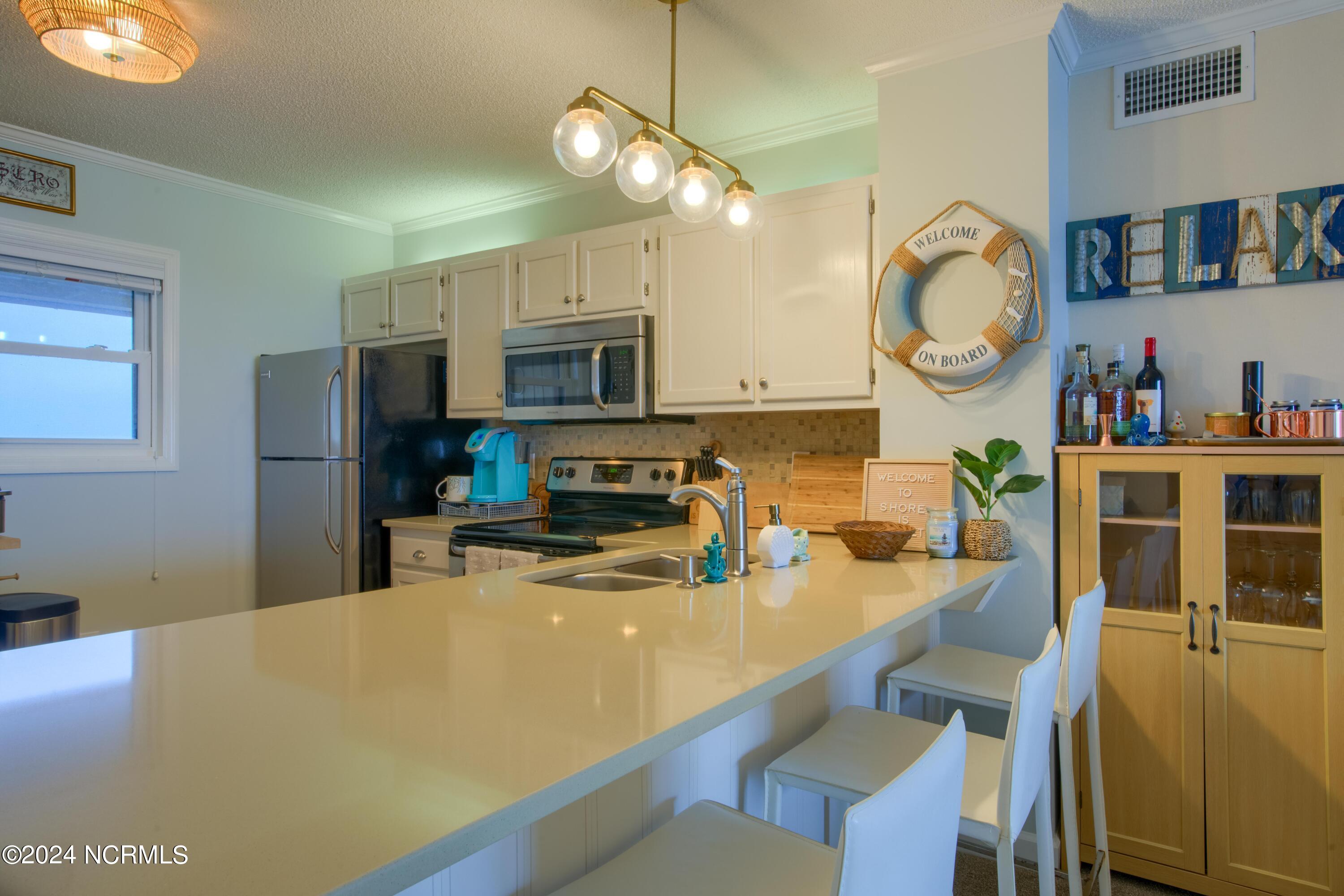 1822 New River Inlet Road, Unit 1306