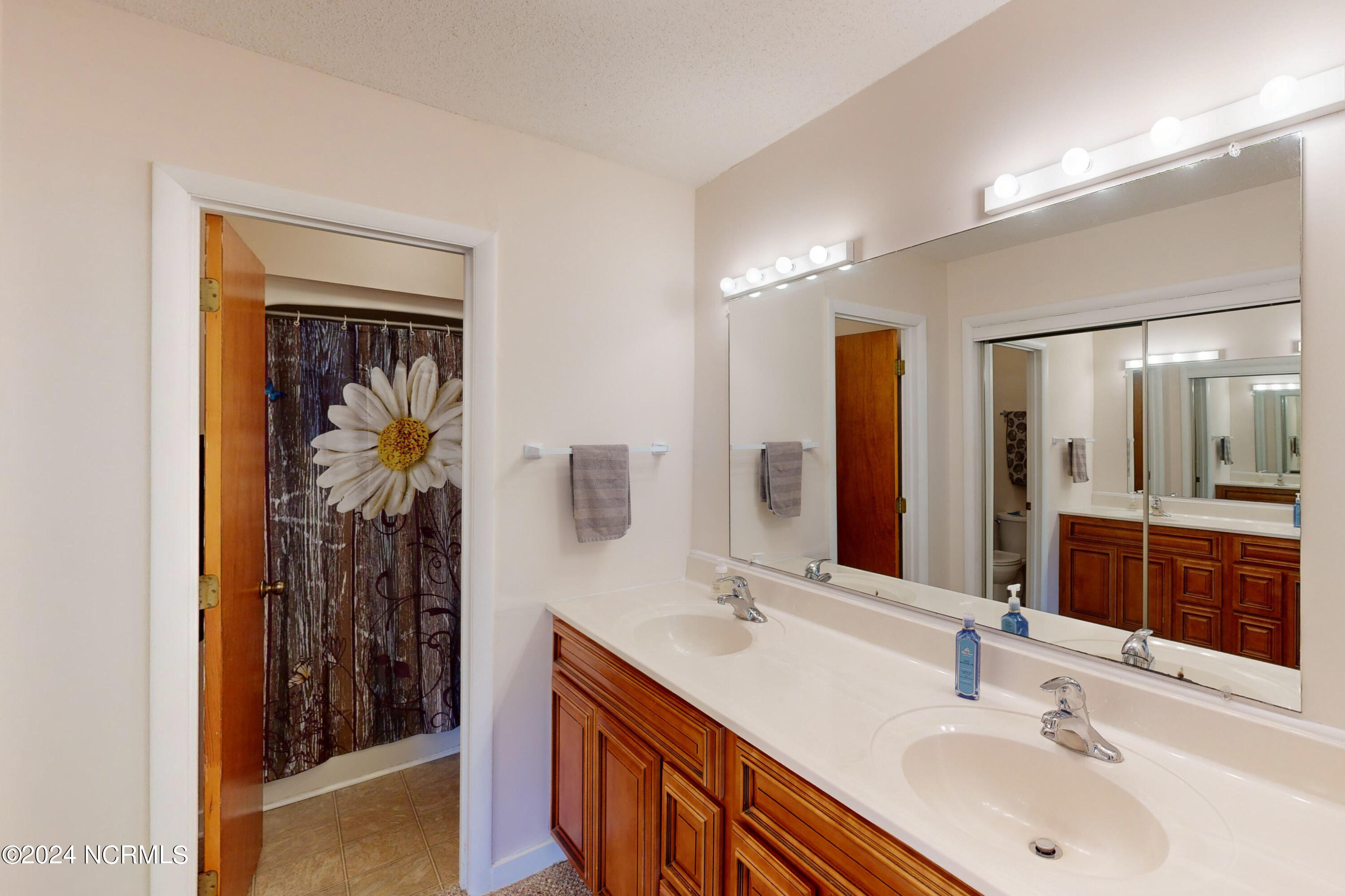 724 Azalea Drive, 443